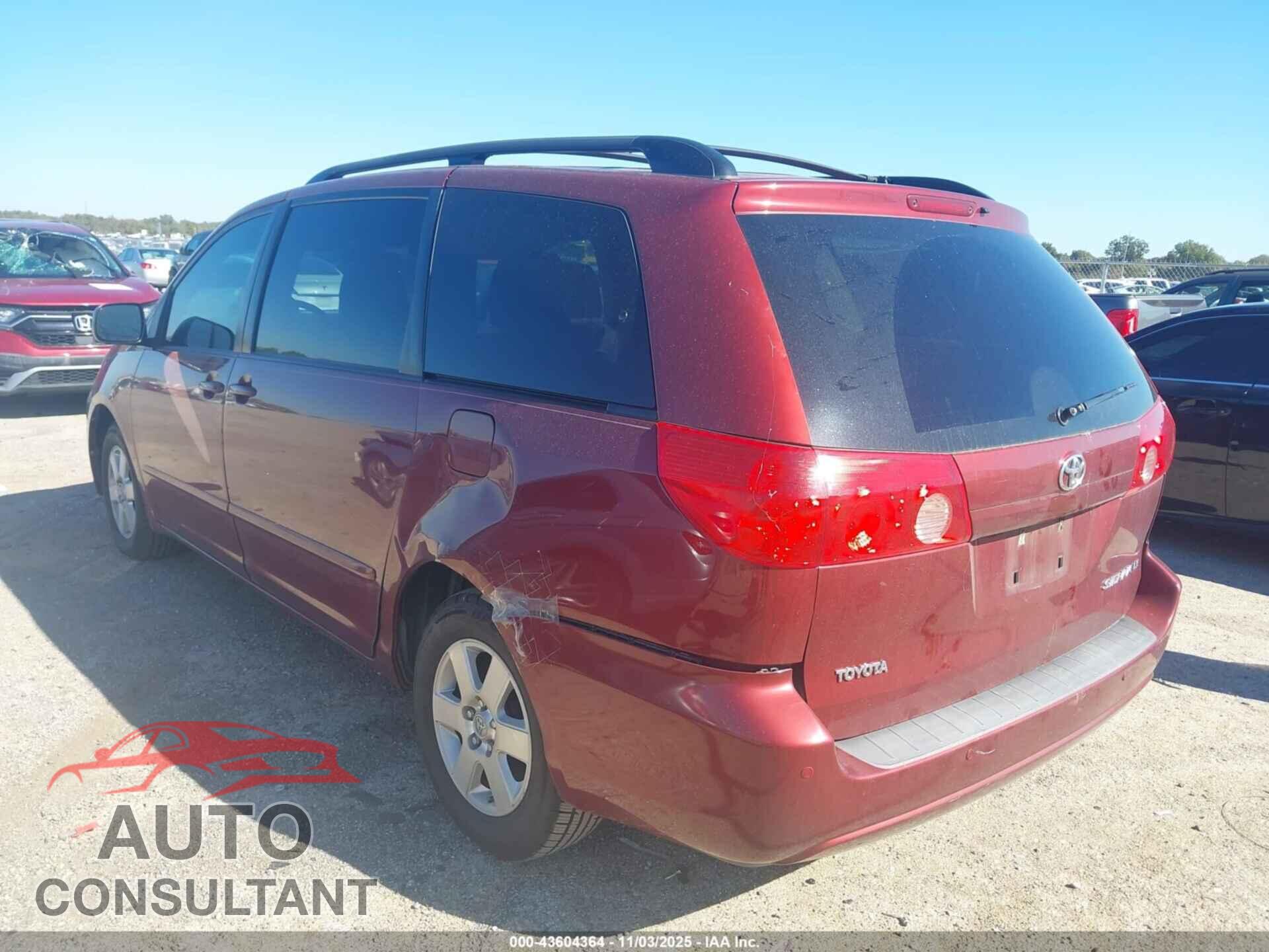 TOYOTA SIENNA 2010 - 5TDKK4CC7AS319975