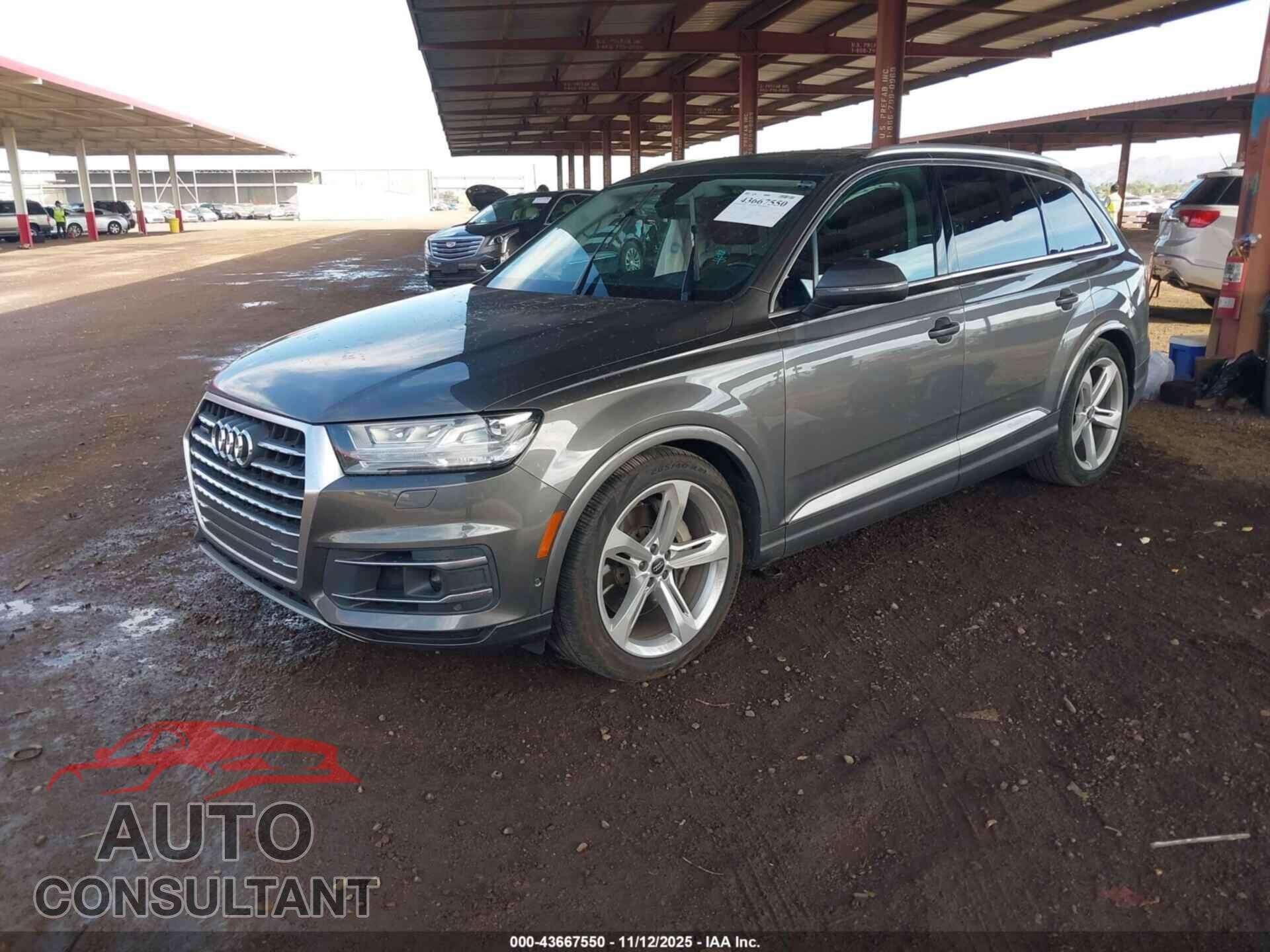 AUDI Q7 2019 - WA1VAAF70KD030621