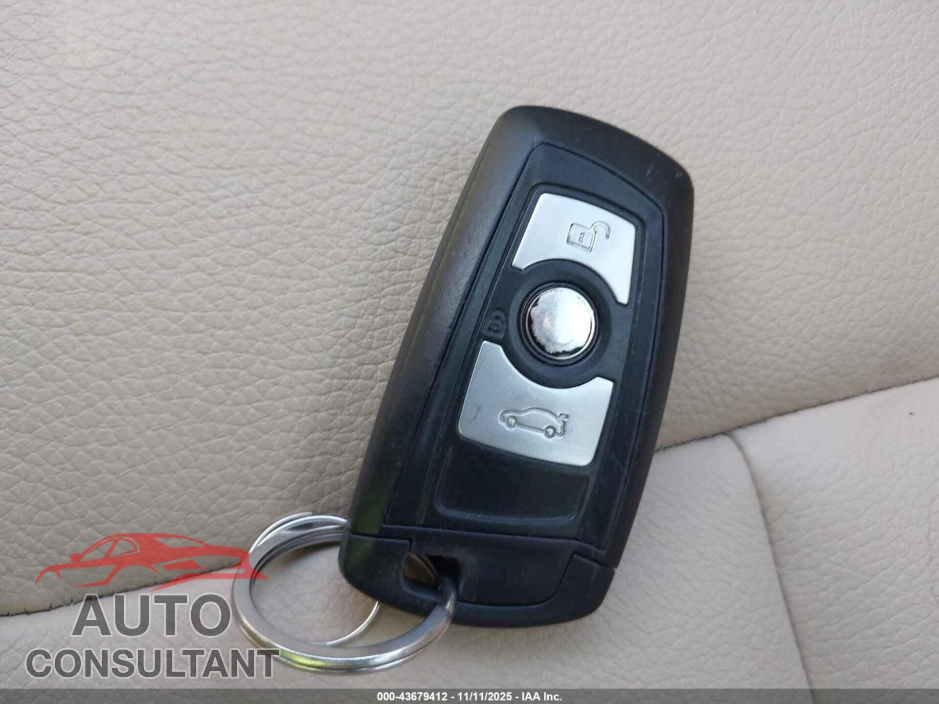 BMW 328I 2013 - WBA3A5C57DF353835