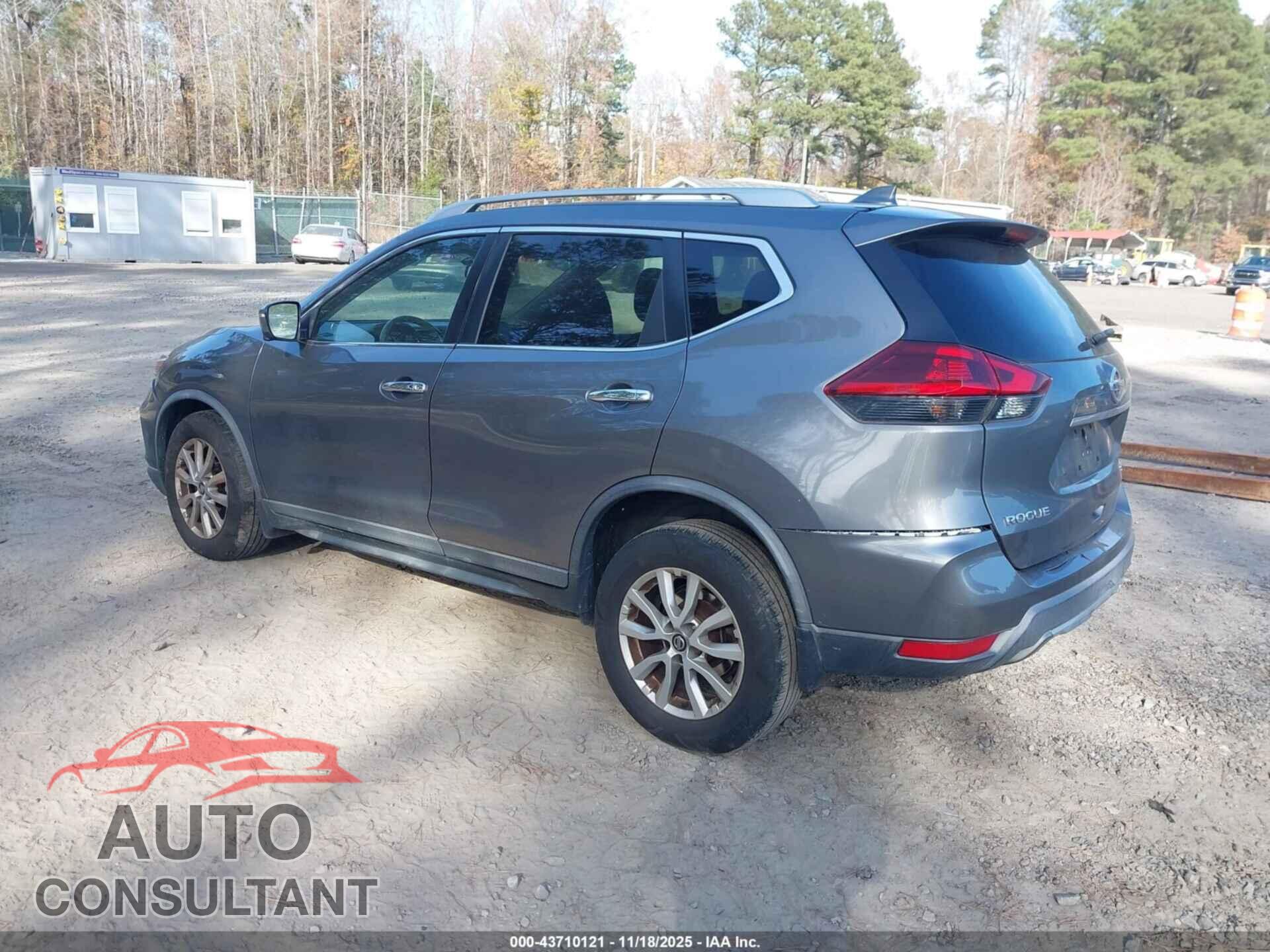 NISSAN ROGUE 2018 - KNMAT2MV8JP576053