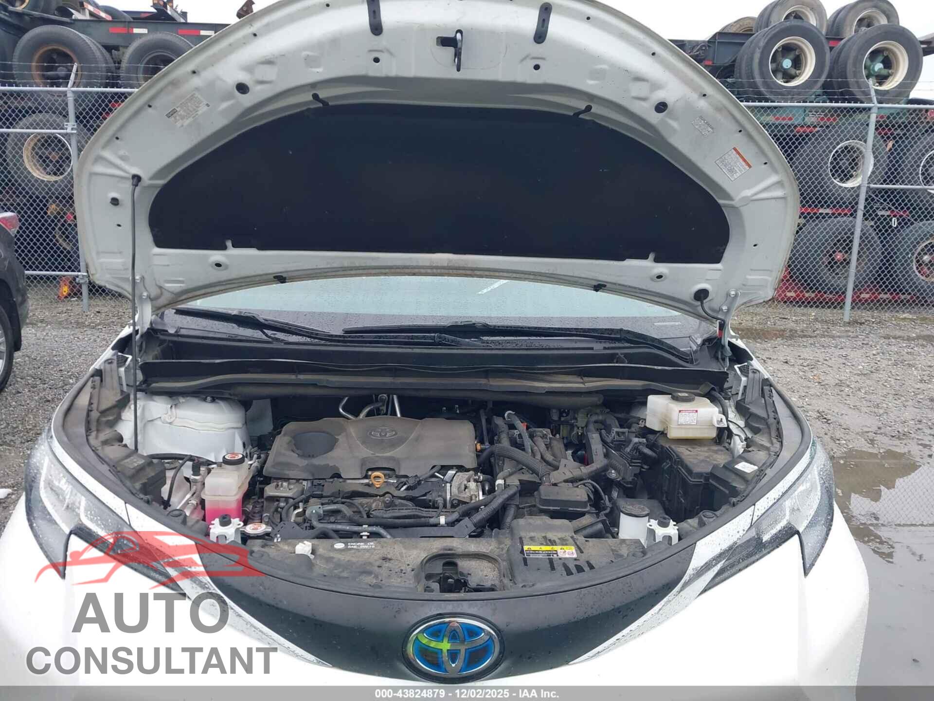 TOYOTA SIENNA 2021 - 5TDYRKEC7MS014648