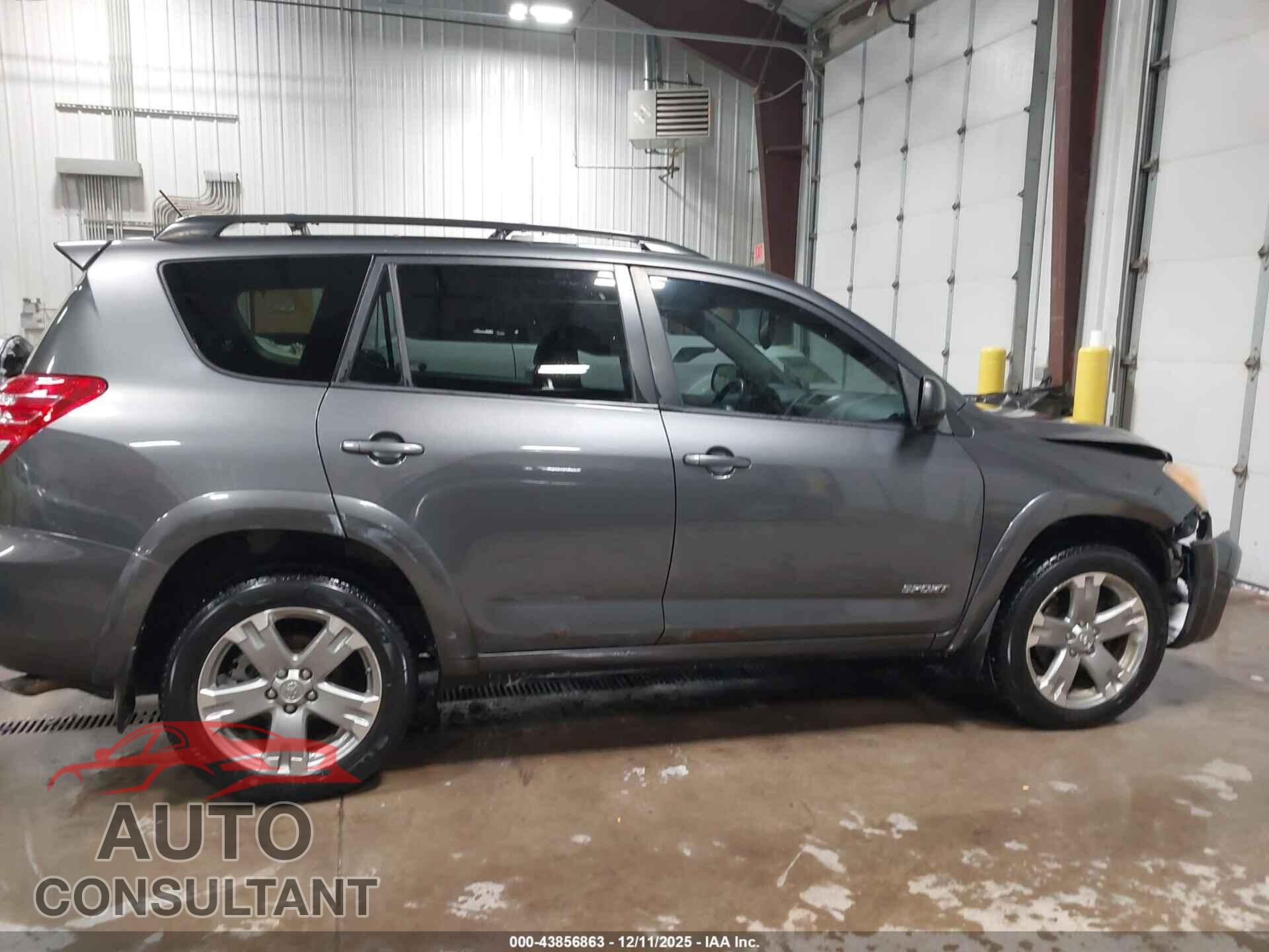 TOYOTA RAV4 2009 - JTMBK32V79D005652