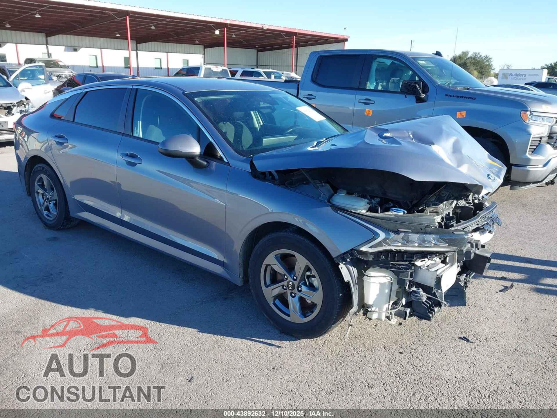 KIA K5 2021 - 5XXG14J22MG007992