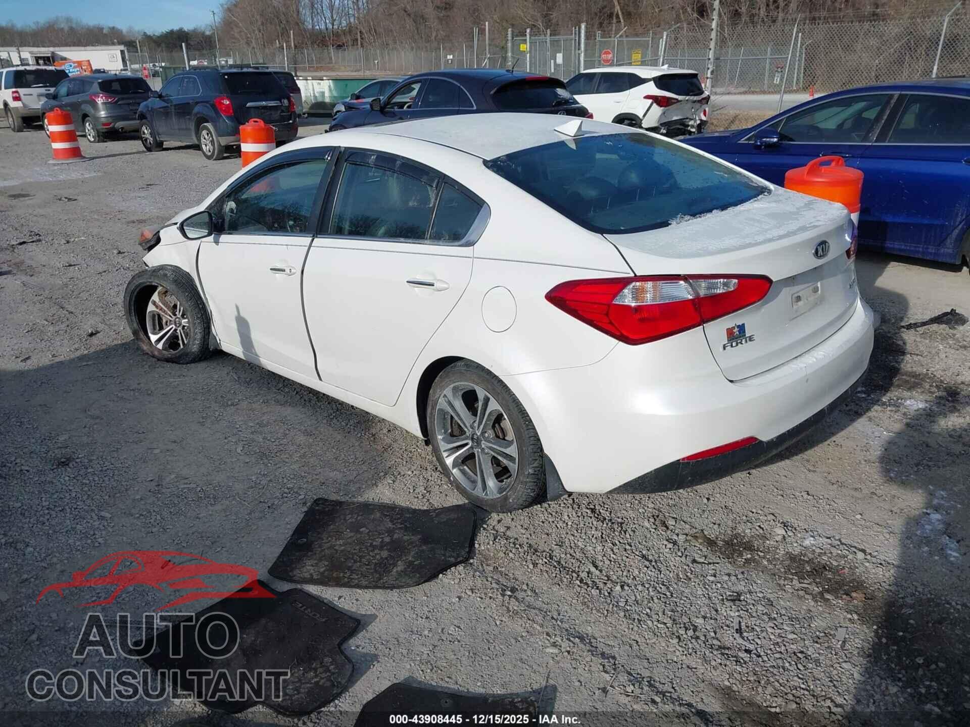 KIA FORTE 2016 - KNAFZ4A80G5549915