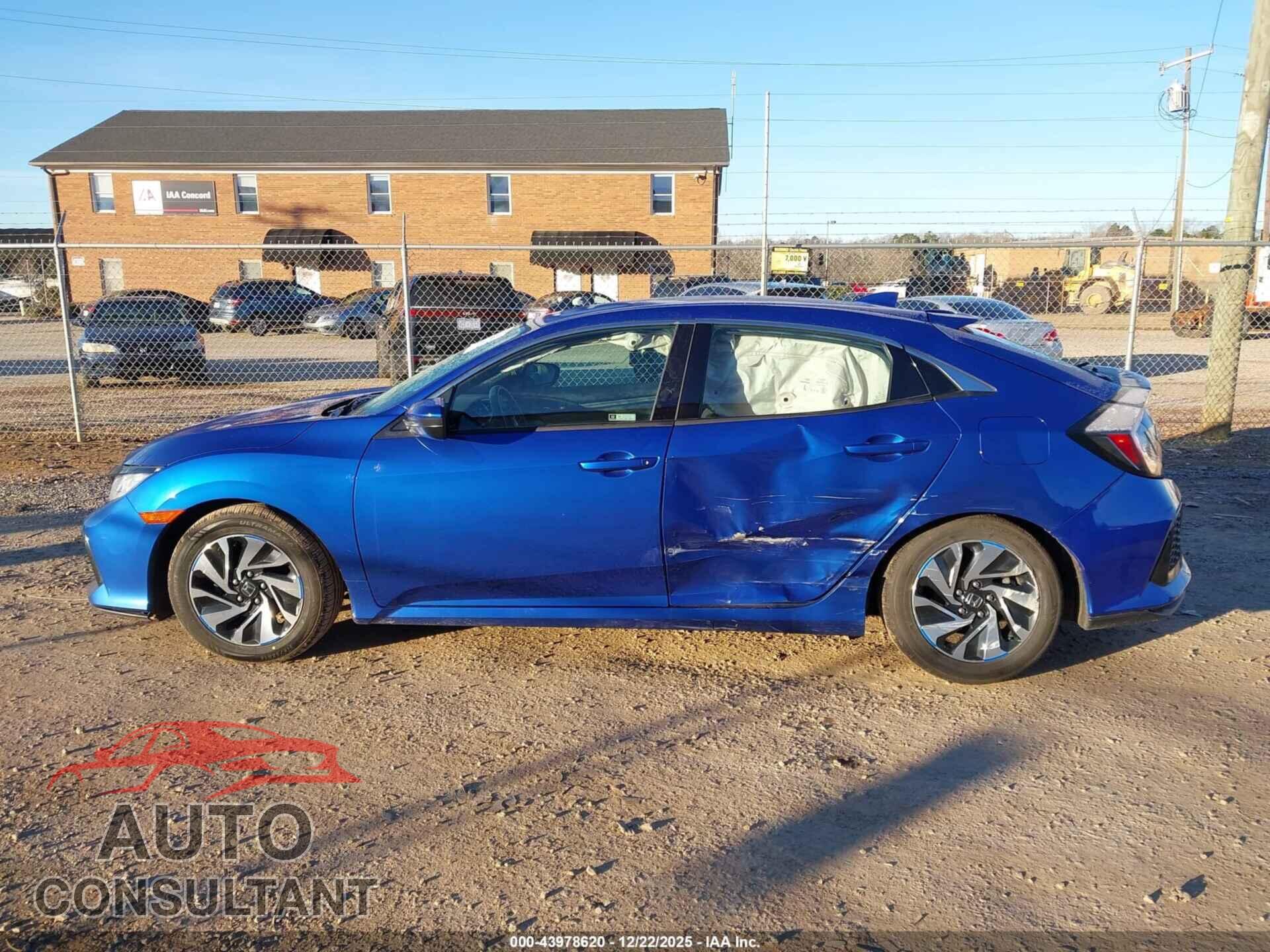 HONDA CIVIC 2019 - SHHFK7H32KU420843