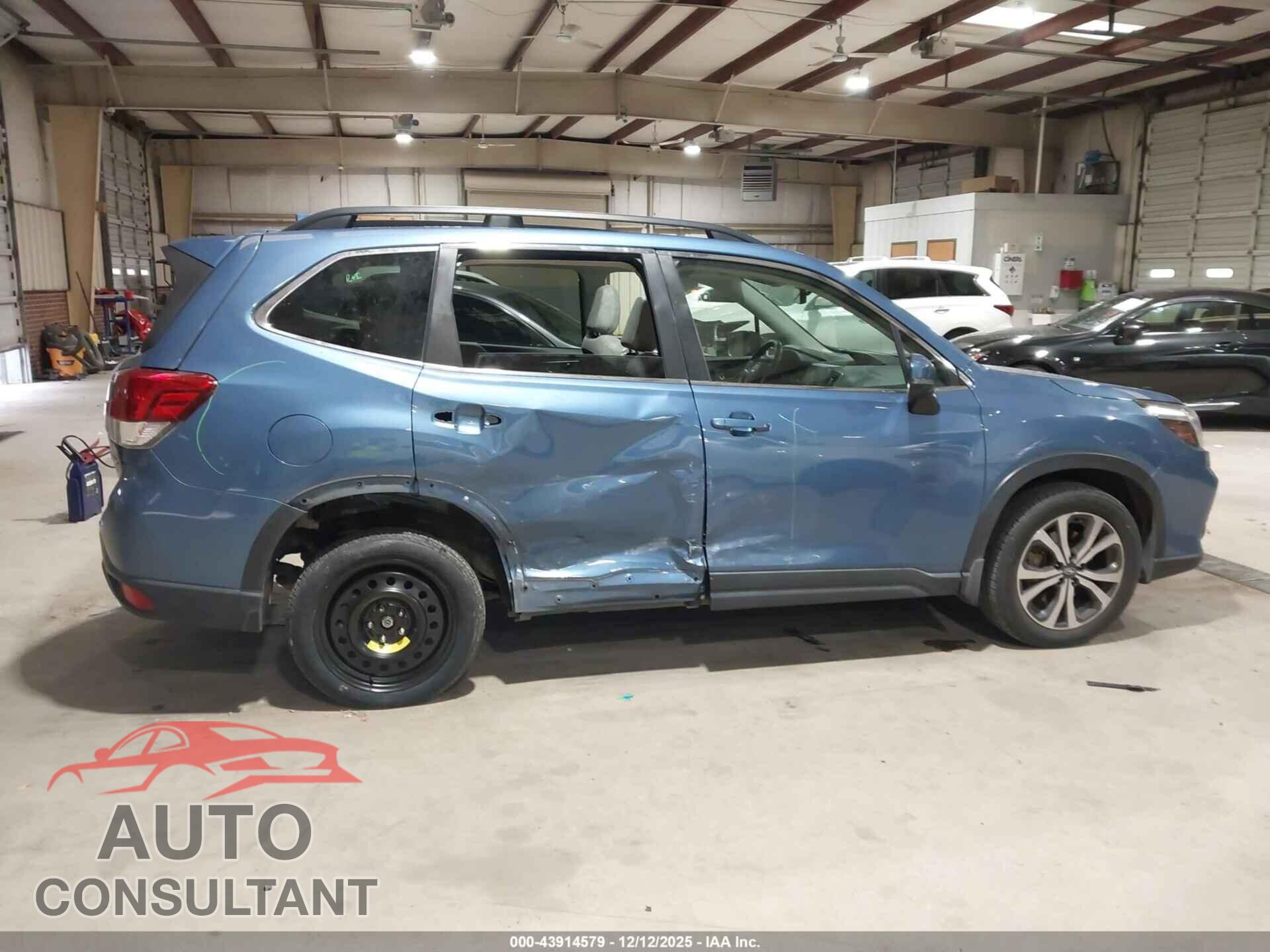 SUBARU FORESTER 2019 - JF2SKAUC3KH587197