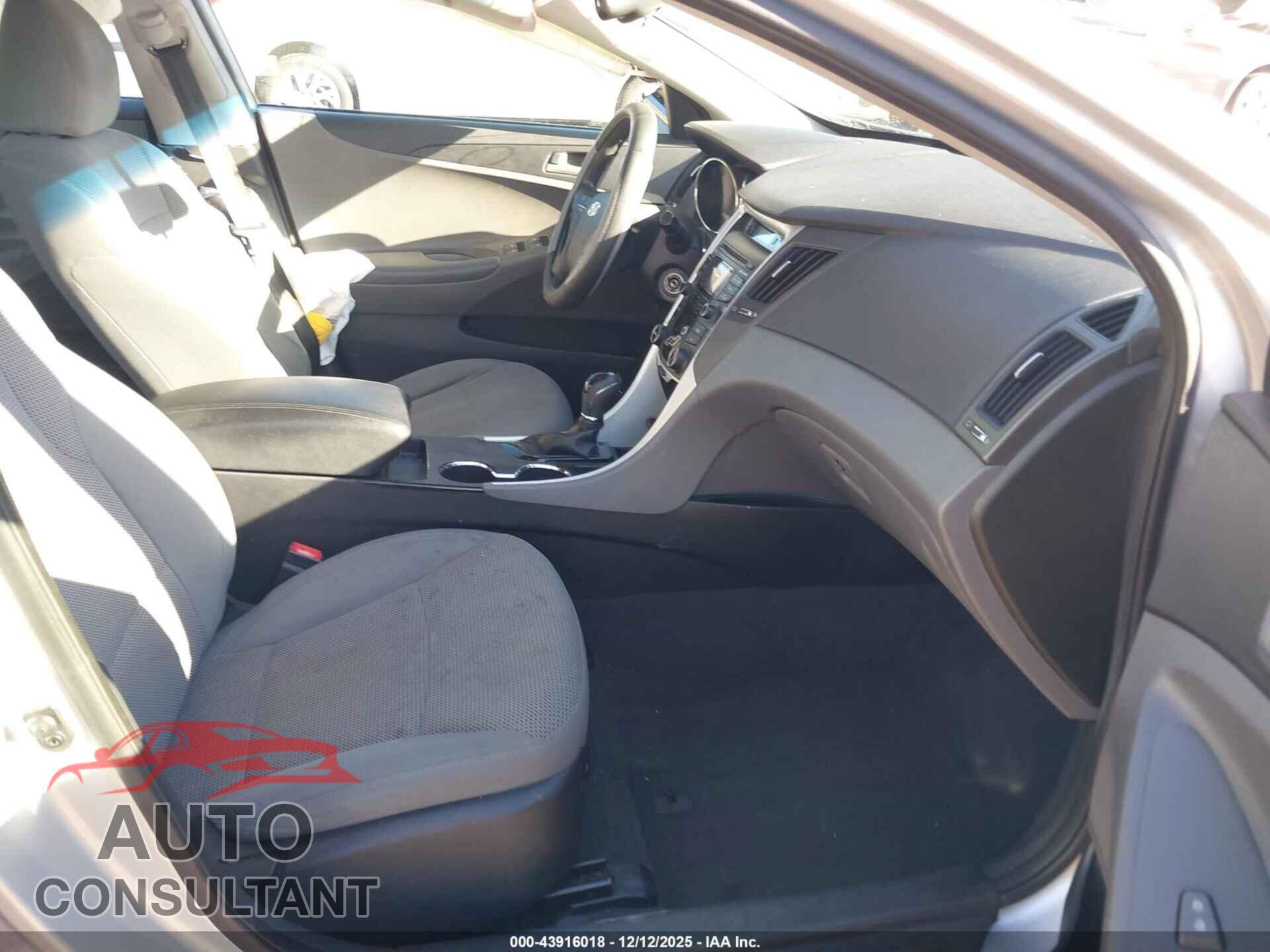 HYUNDAI SONATA 2013 - 5NPEB4AC9DH623707