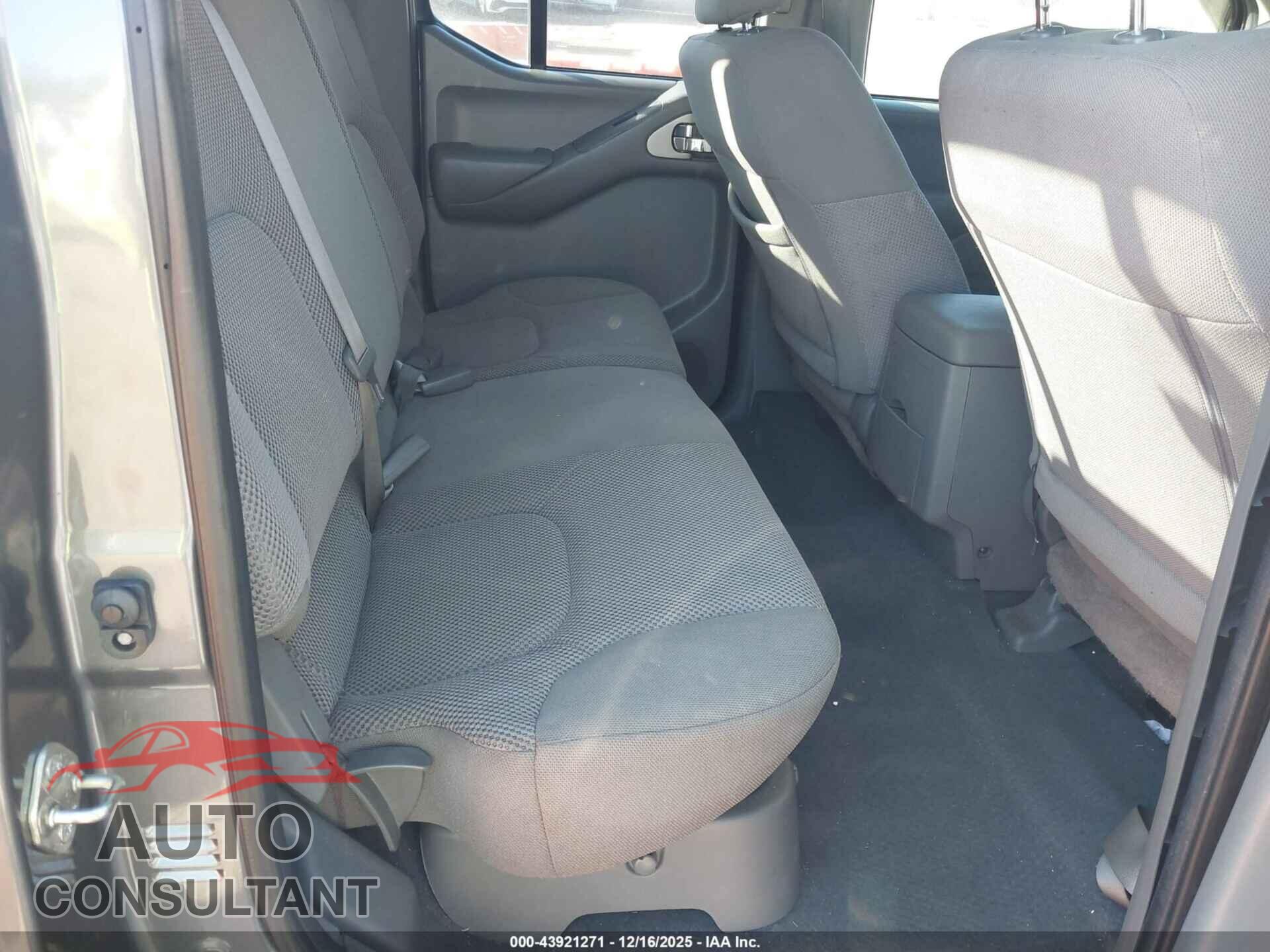 NISSAN FRONTIER 2019 - 1N6AD0ER1KN779623