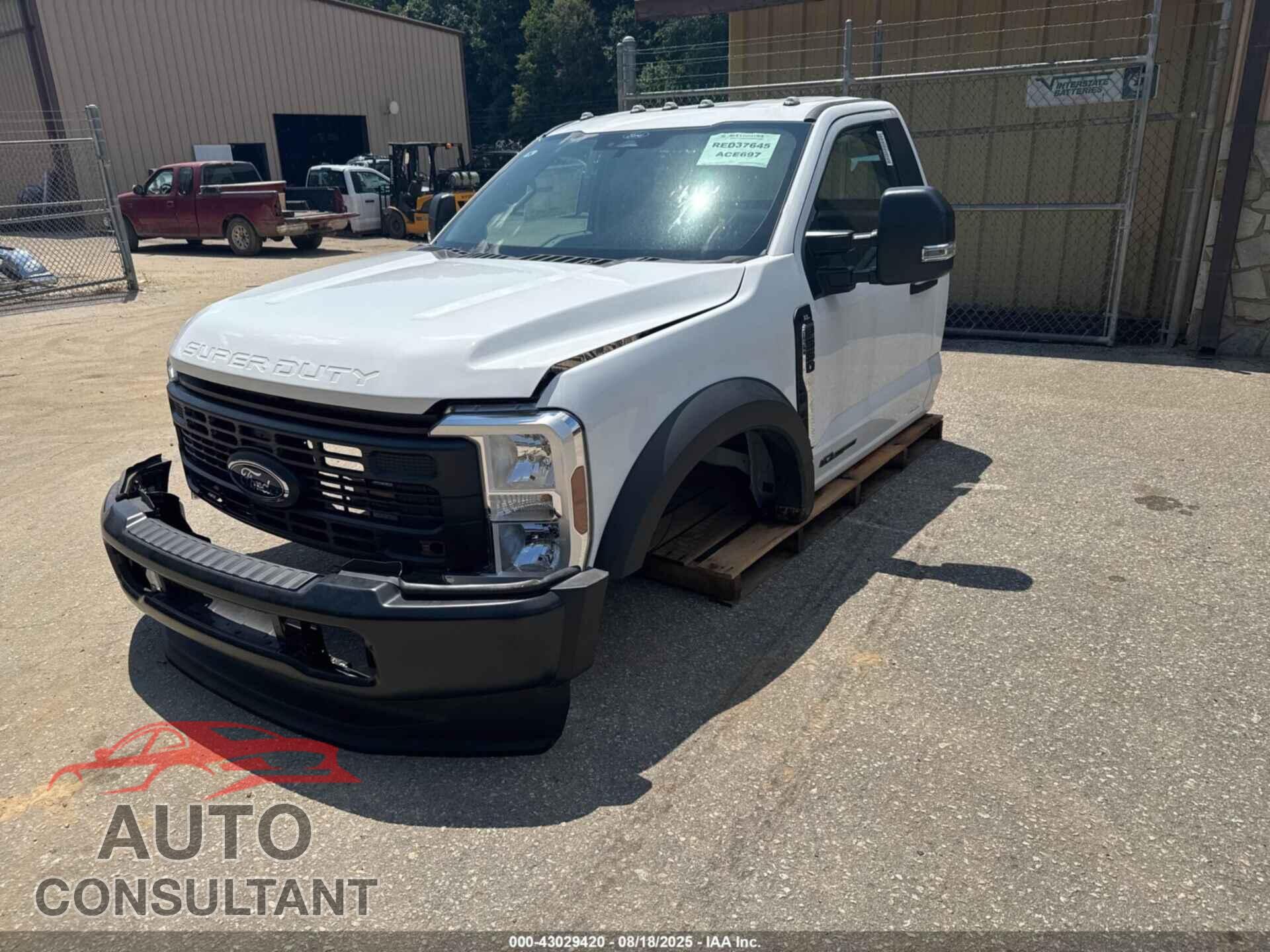 FORD F550 2024 - 1FDUF5HT9RED37645