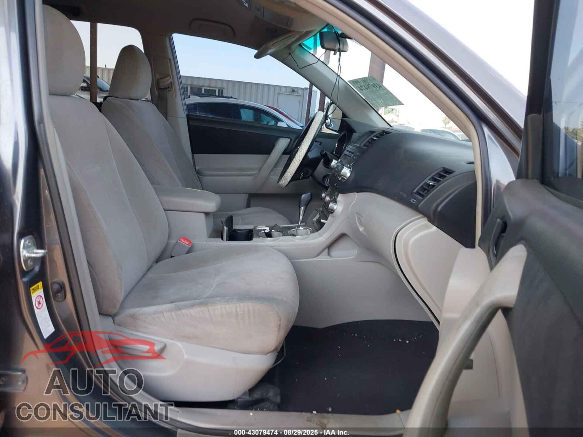 TOYOTA HIGHLANDER 2012 - 5TDZA3EH4CS023061
