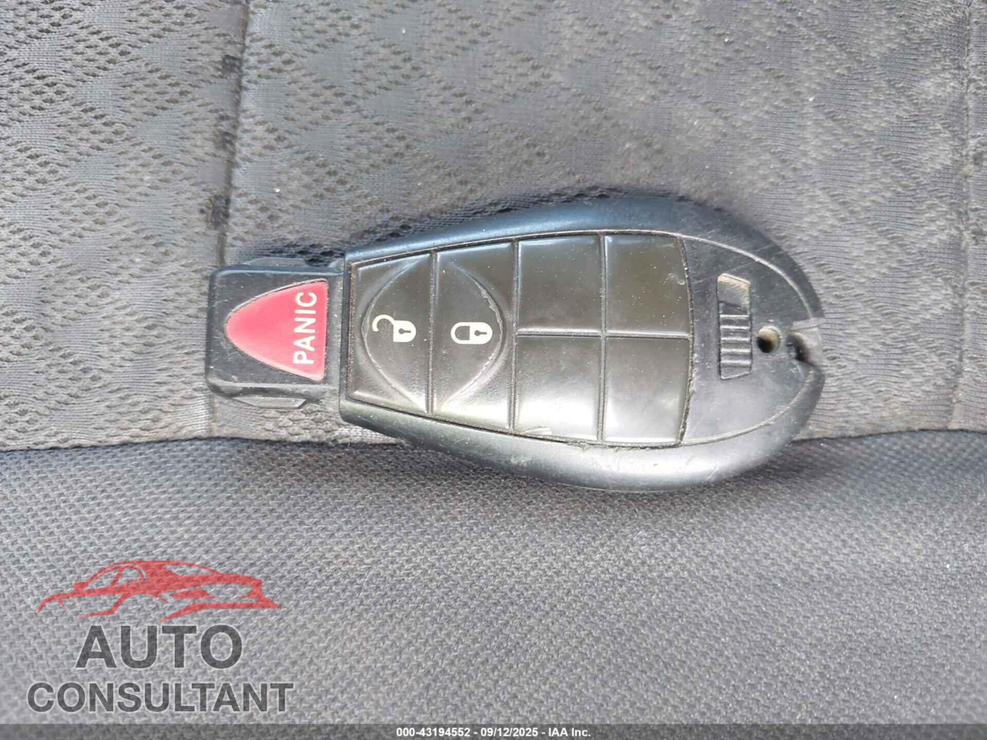 DODGE GRAND CARAVAN 2010 - 2D4RN4DE3AR263793