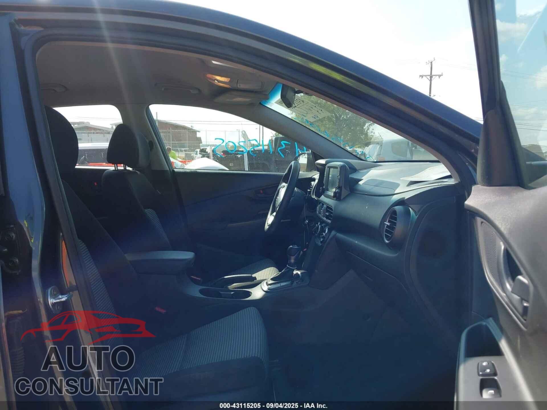 HYUNDAI KONA 2018 - KM8K1CAAXJU093971
