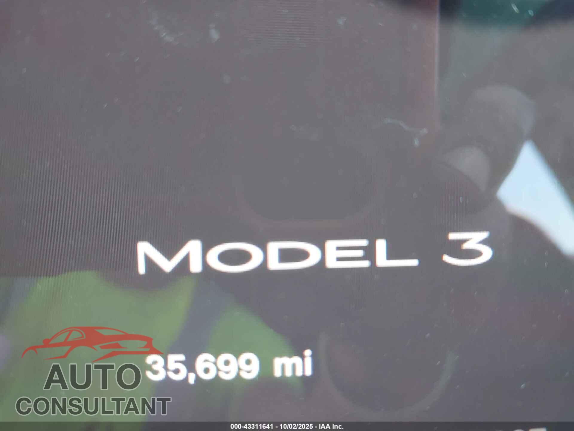 TESLA MODEL 3 2023 - 5YJ3E1EA3PF457807