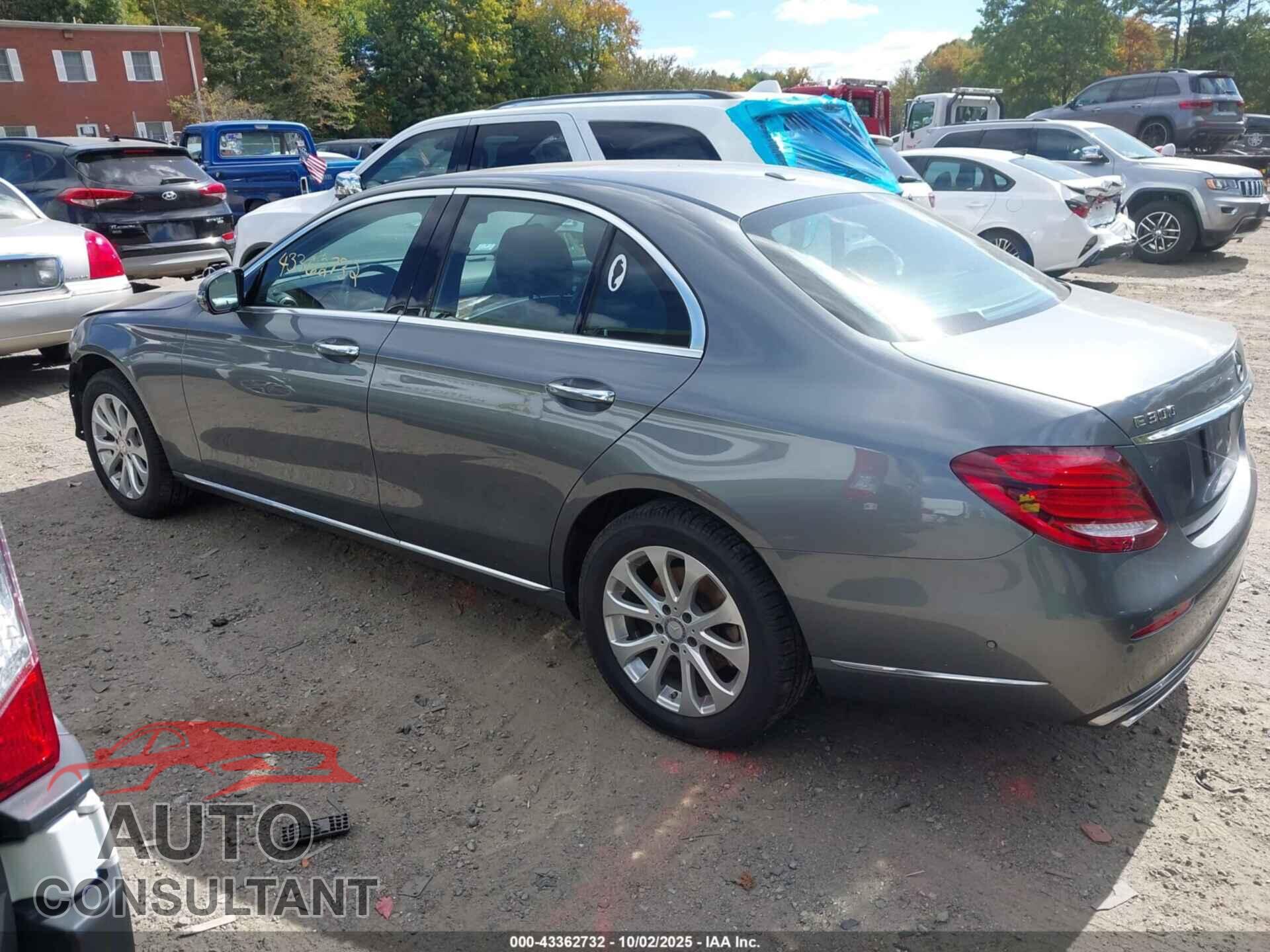 MERCEDES-BENZ E 300 2017 - WDDZF4KB6HA163887