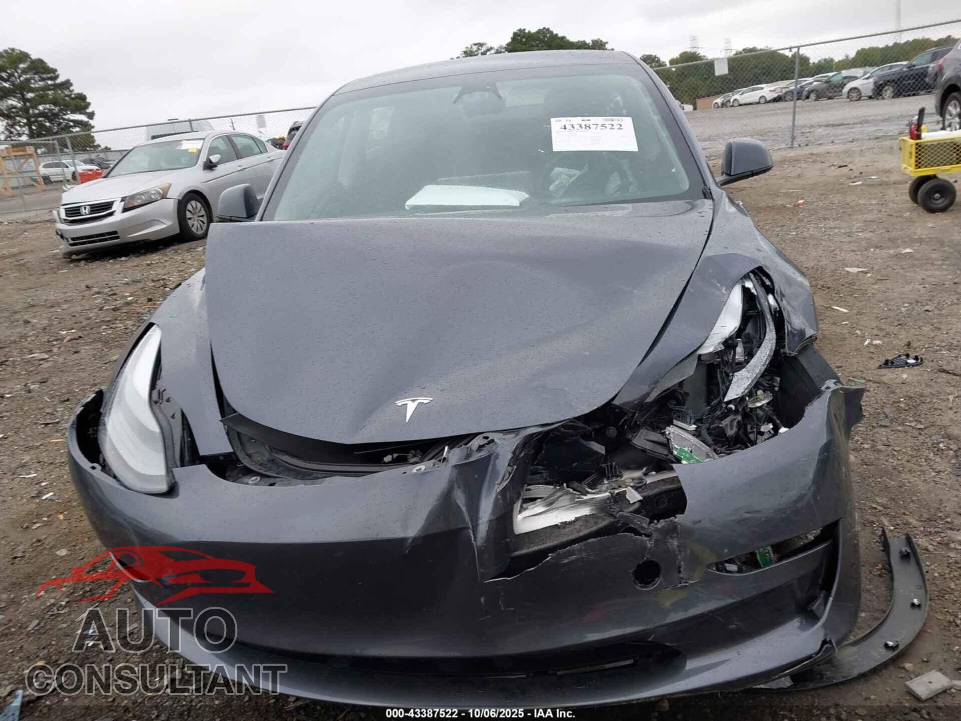 TESLA MODEL 3 2023 - 5YJ3E1EA7PF699211