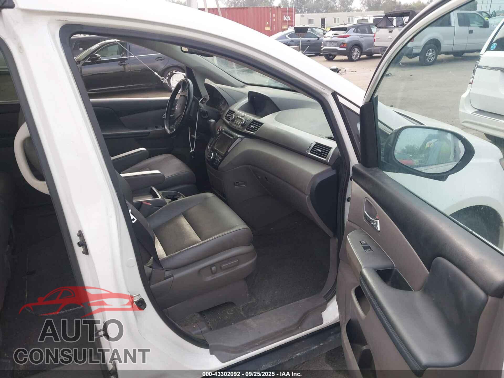 HONDA ODYSSEY 2016 - 5FNRL5H61GB127808