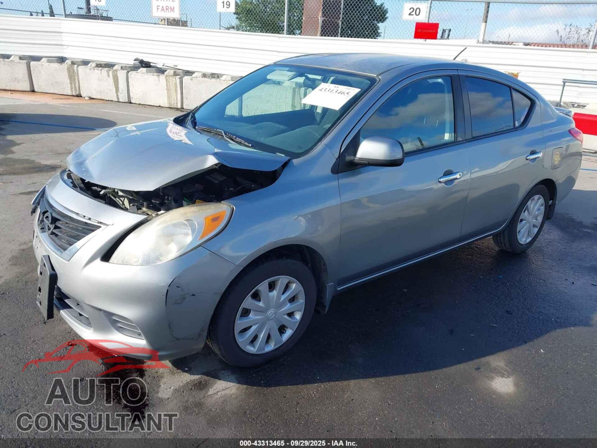 NISSAN VERSA 2014 - 3N1CN7APXEK465424