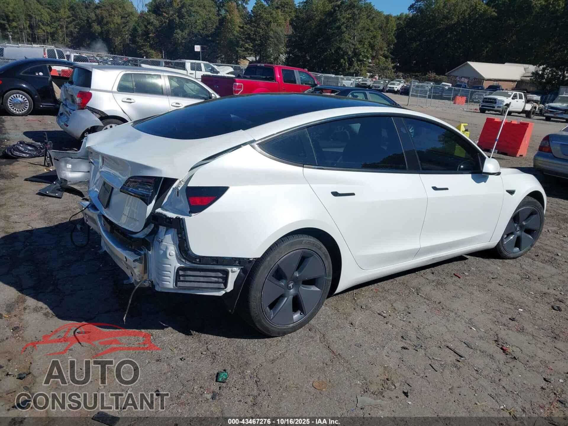 TESLA MODEL 3 2022 - 5YJ3E1EBXNF257125