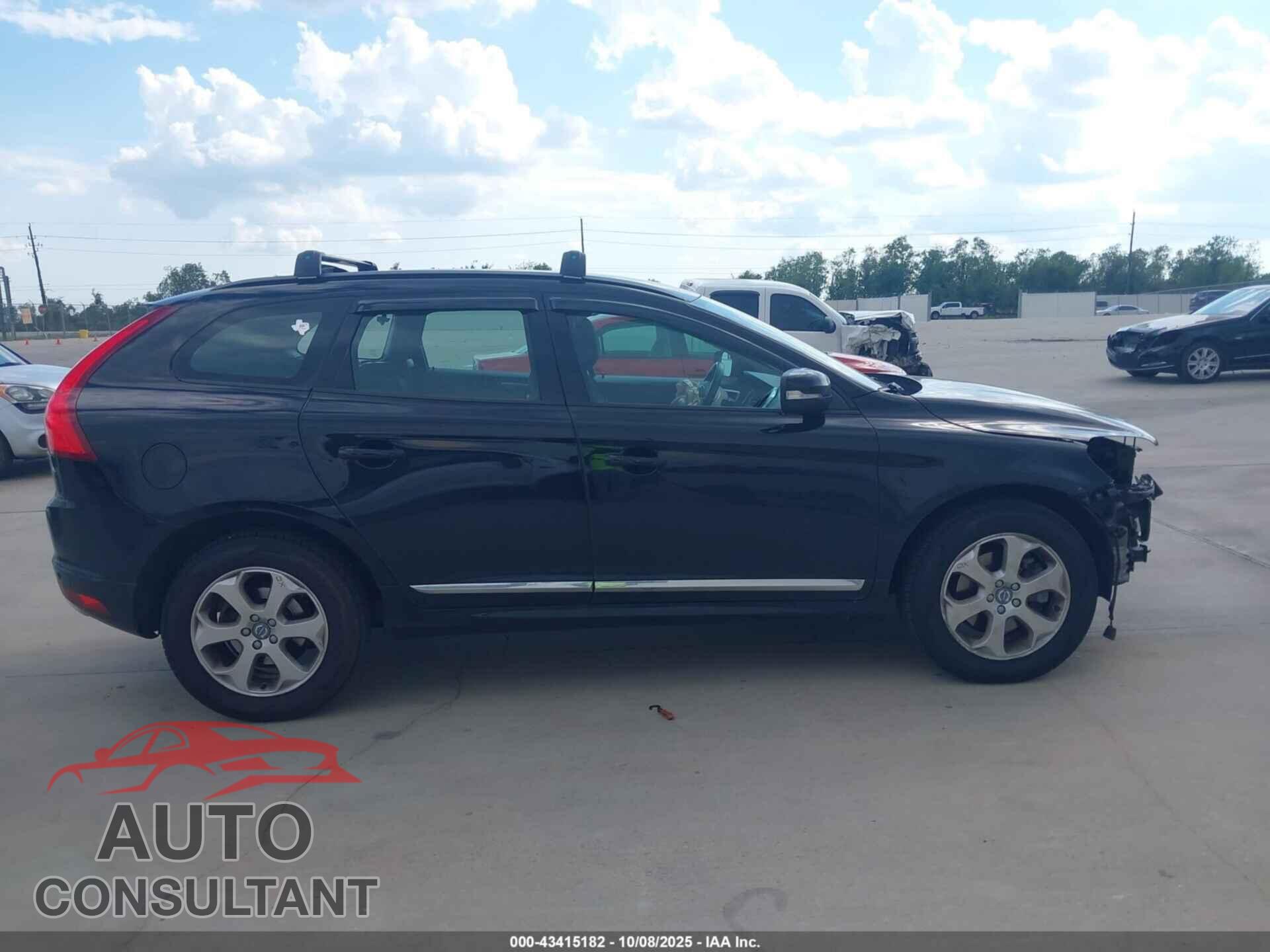 VOLVO XC60 2016 - YV440MDJXG2849611