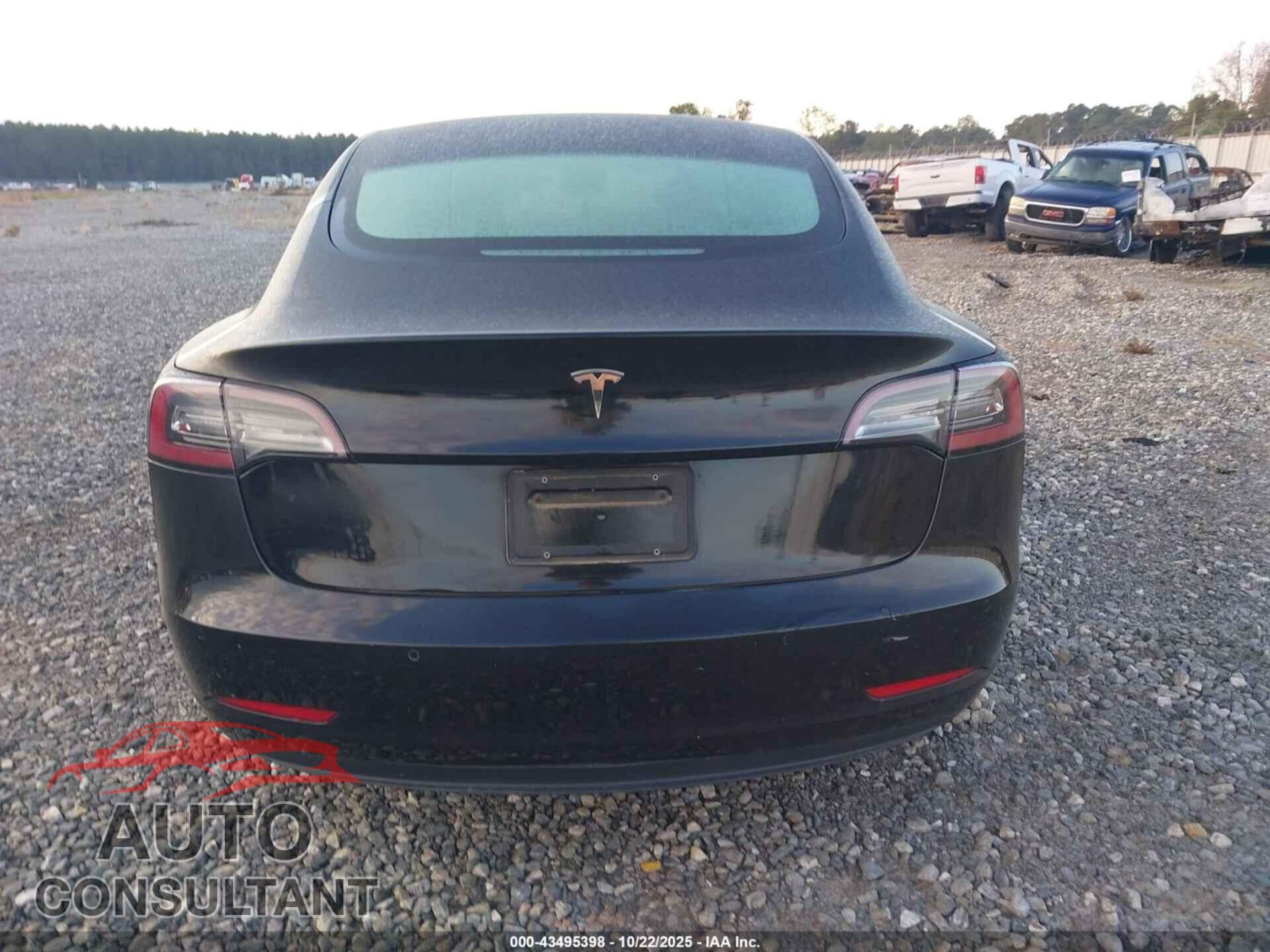 TESLA MODEL 3 2021 - 5YJ3E1EA0MF838509