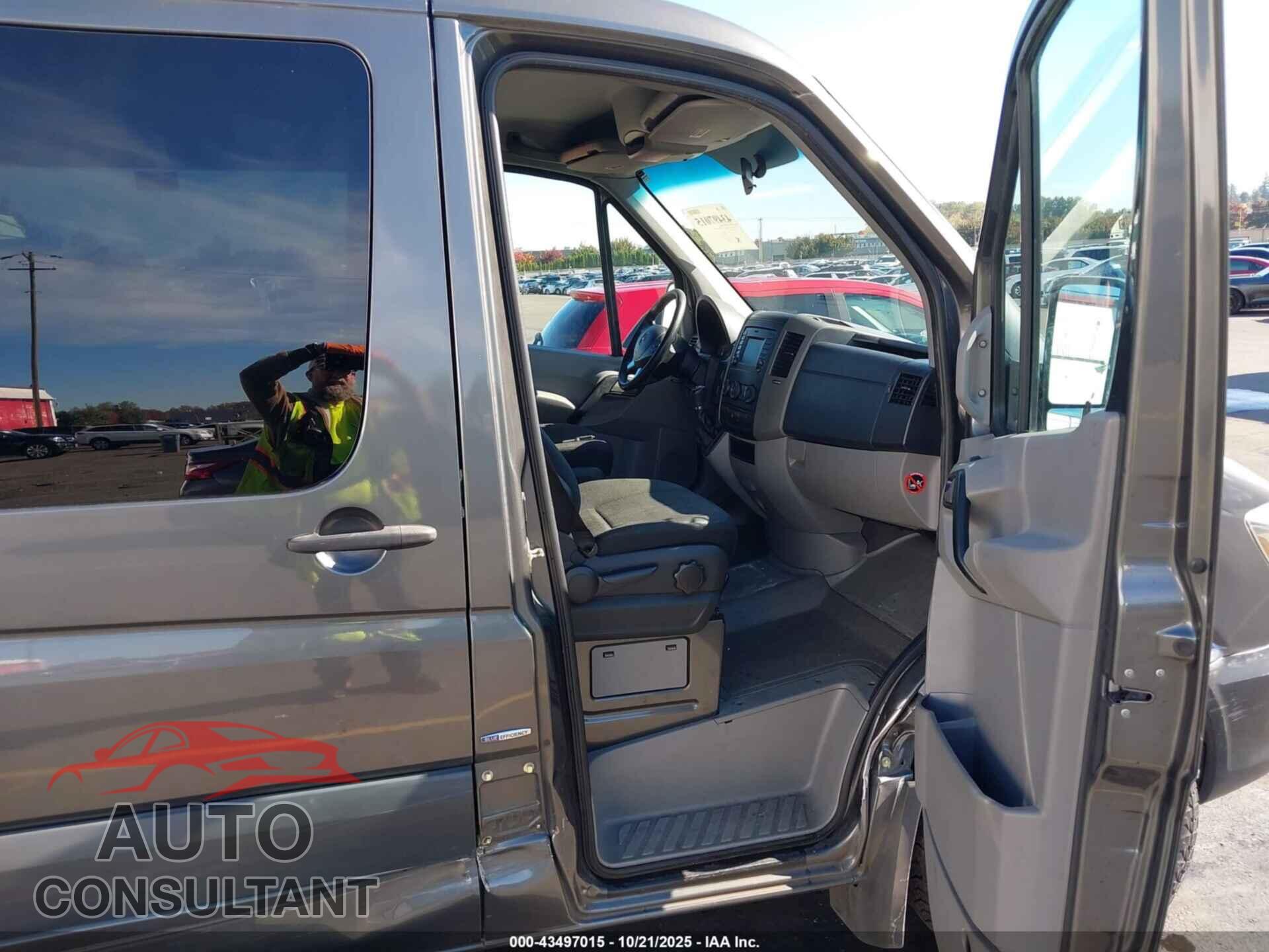 MERCEDES-BENZ SPRINTER 2500 2015 - WDZPE7CD0FP158720