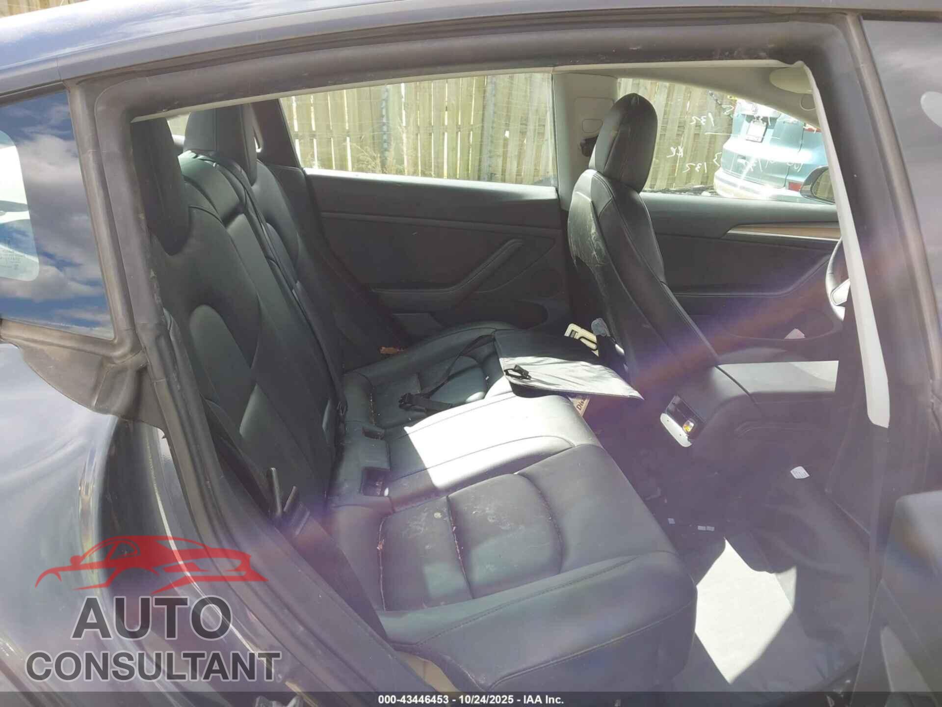 TESLA MODEL 3 2022 - 5YJ3E1EB7NF107960
