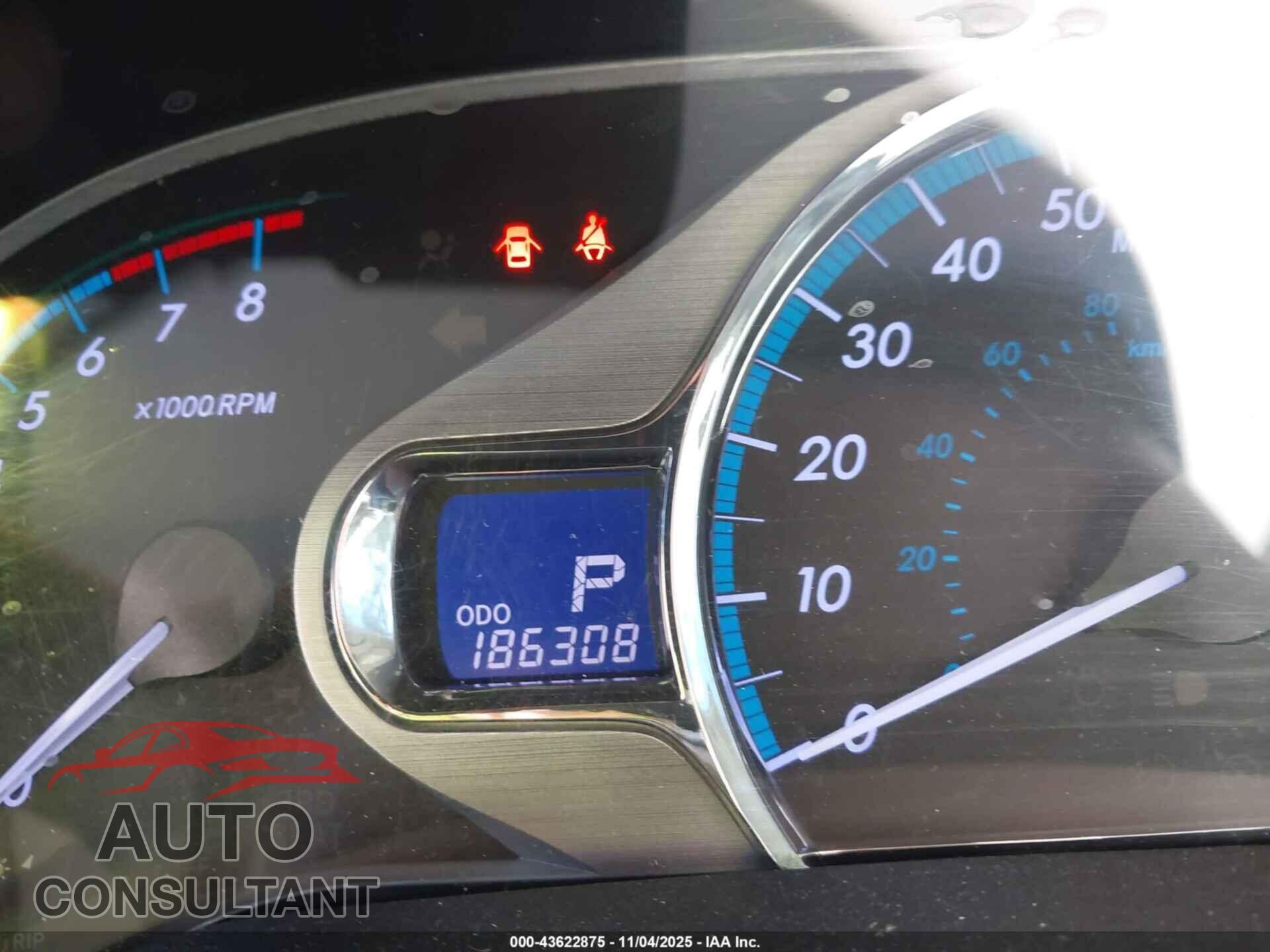 TOYOTA SIENNA 2014 - 5TDDK3DC7ES081441