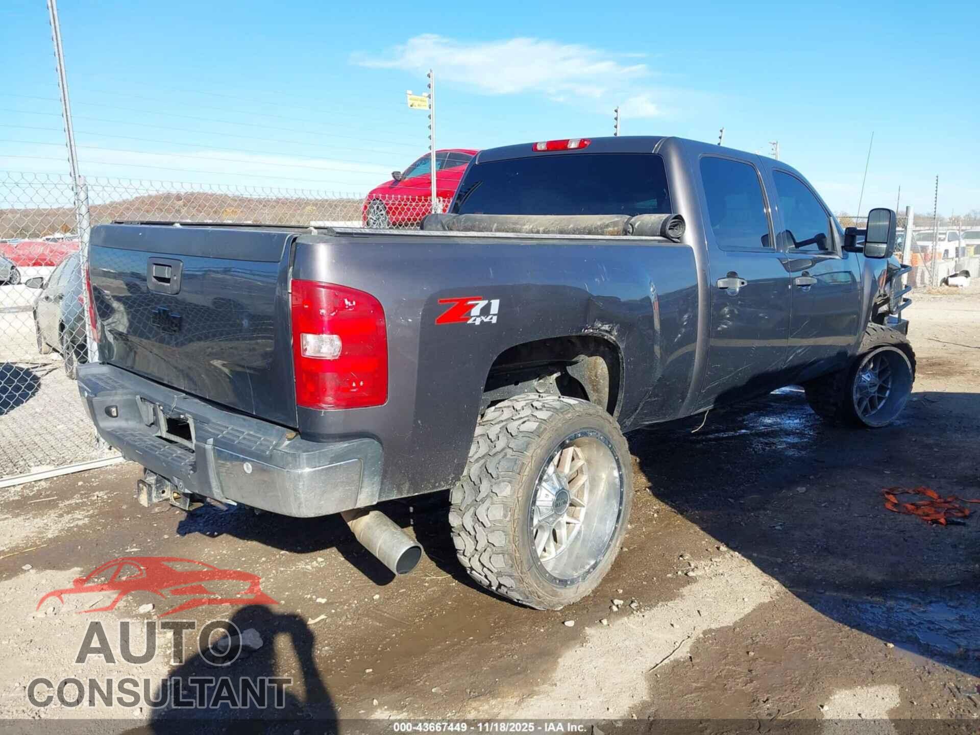 CHEVROLET SILVERADO 2500HD 2011 - 1GC1KXC86BF222549