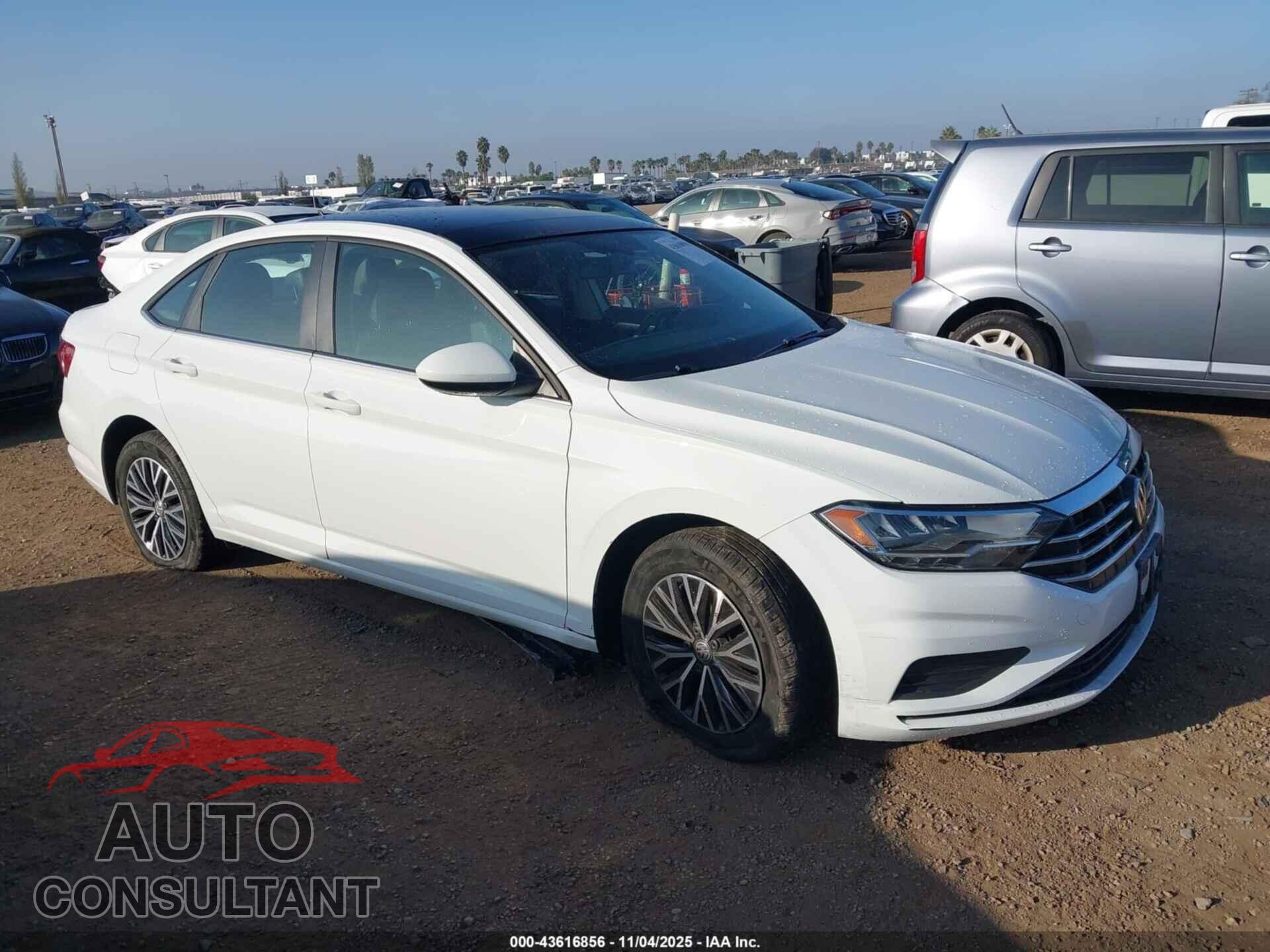 VOLKSWAGEN JETTA 2020 - 3VWCB7BU5LM009694