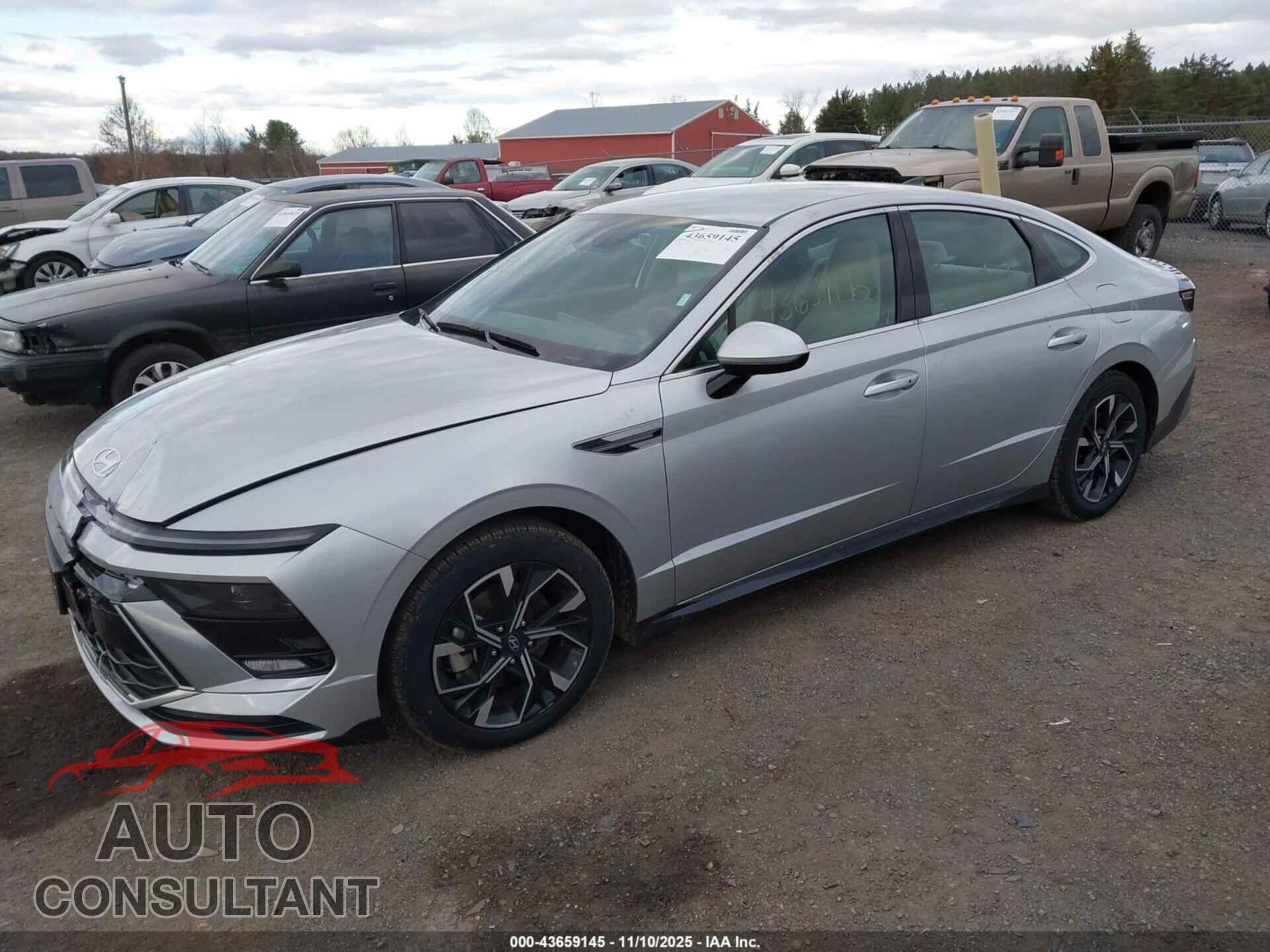HYUNDAI SONATA 2024 - KMHL64JA2RA365874