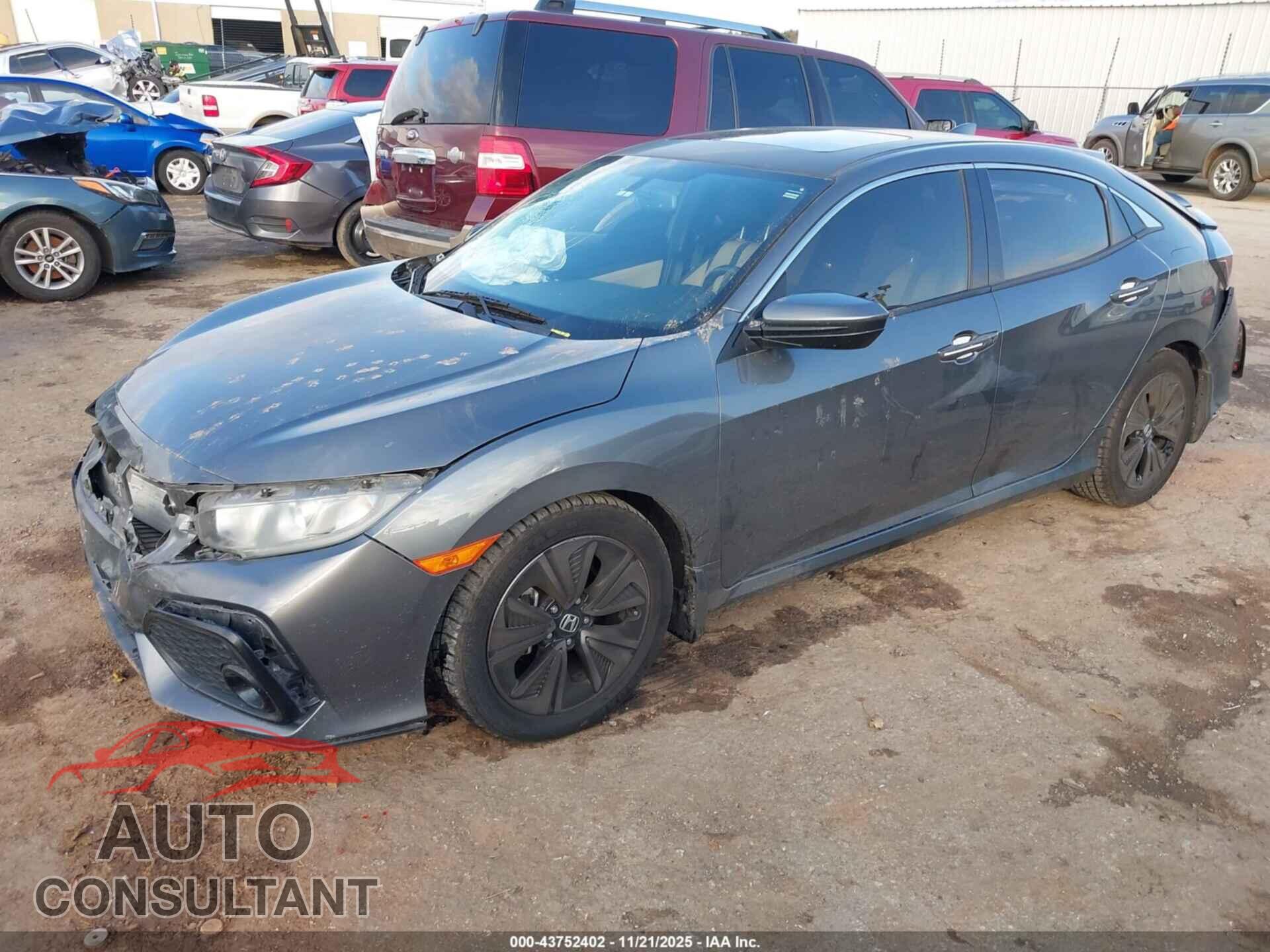 HONDA CIVIC 2018 - SHHFK7H78JU206215