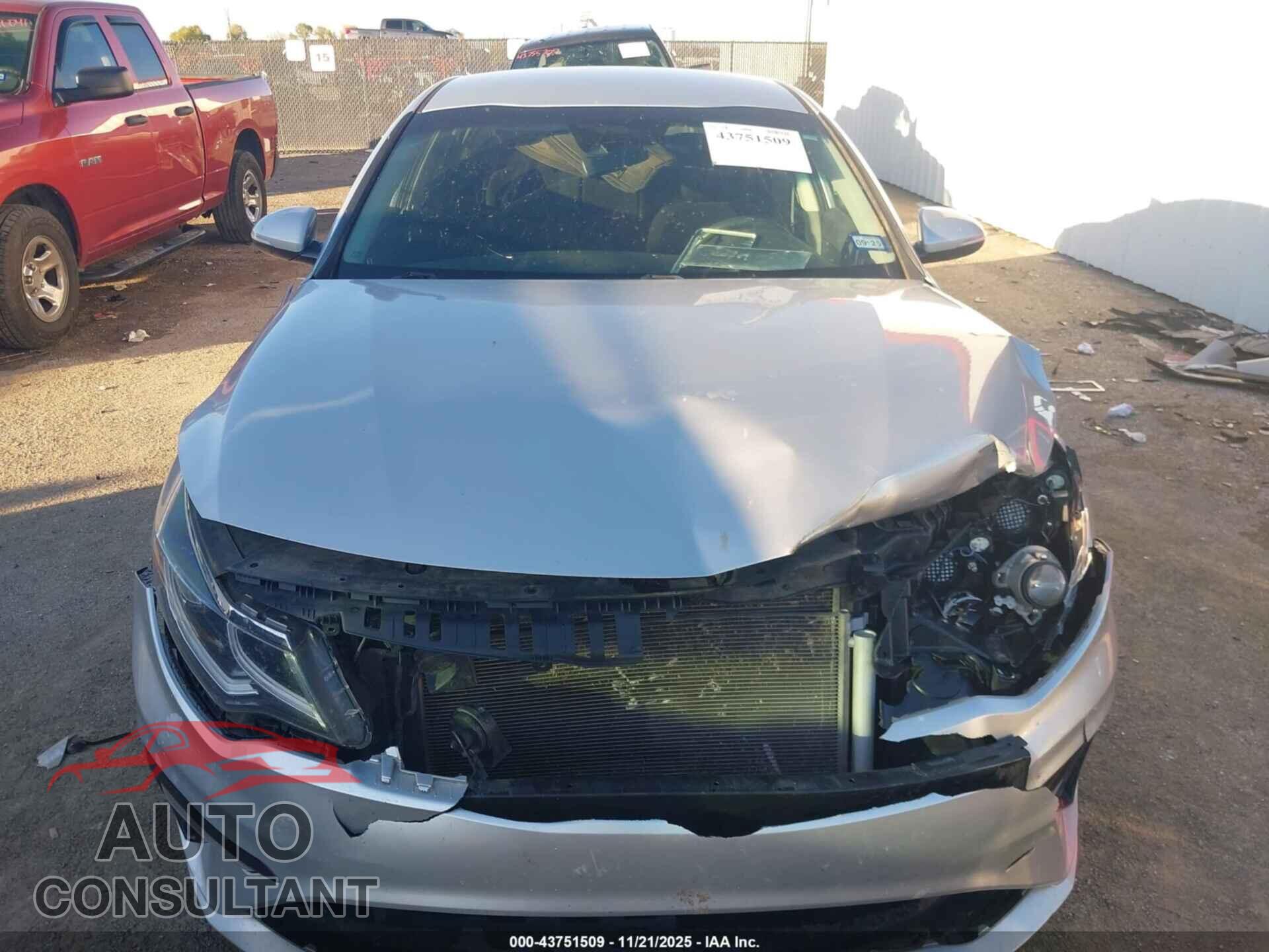KIA OPTIMA 2019 - 5XXGT4L31KG342819