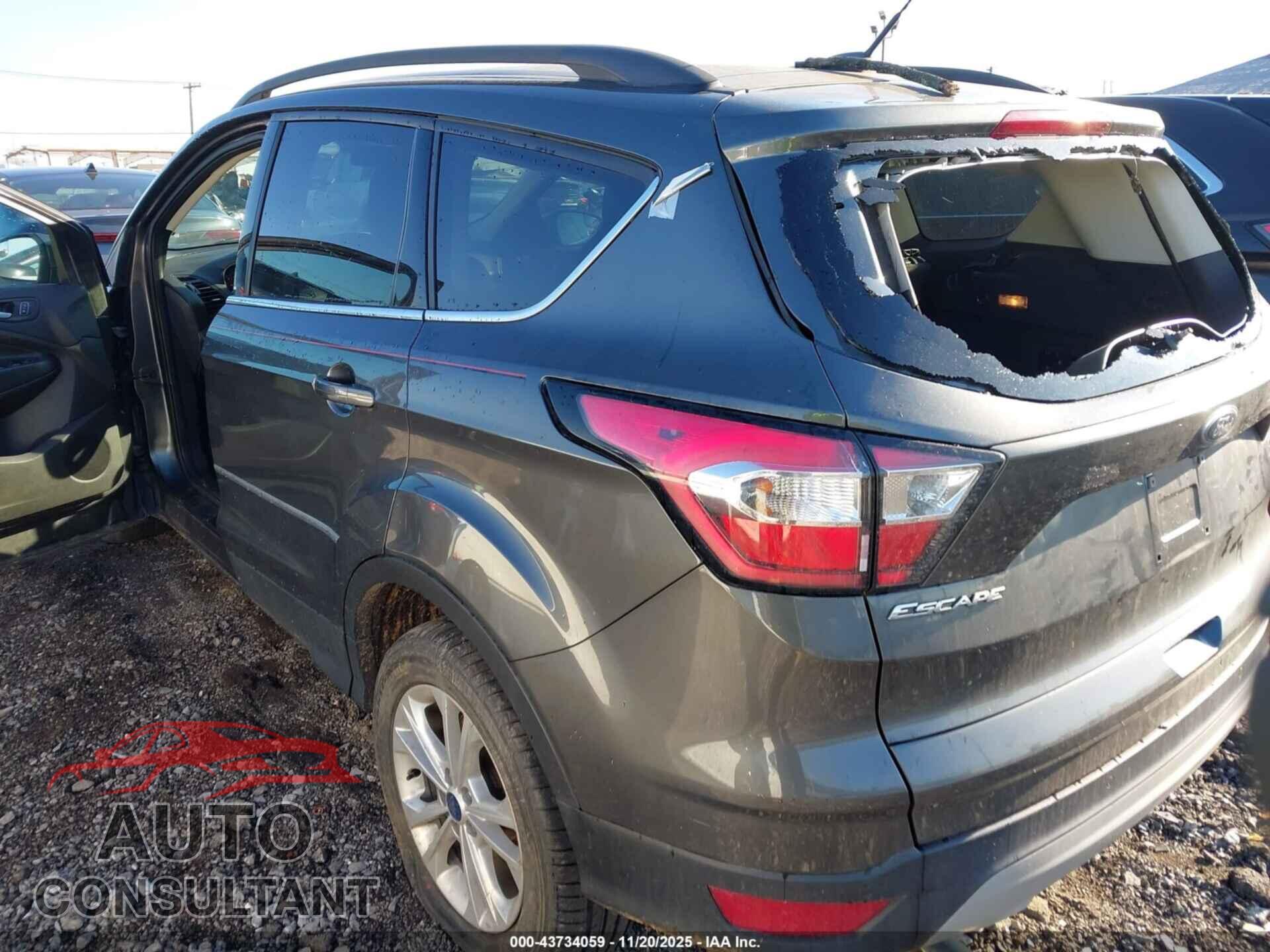 FORD ESCAPE 2018 - 1FMCU9GD2JUD06587
