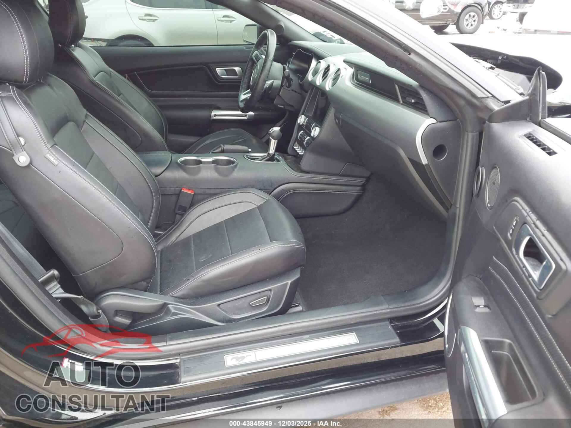 FORD MUSTANG 2023 - 1FA6P8CFXP5304475