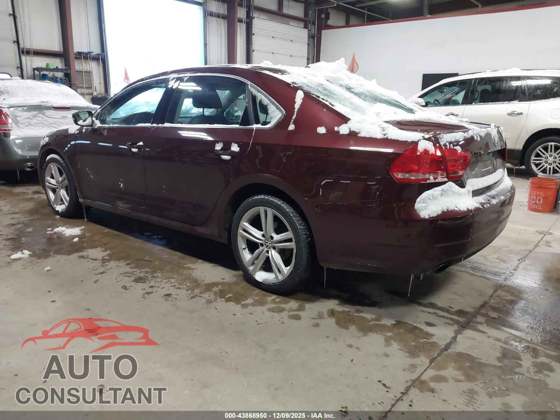 VOLKSWAGEN PASSAT 2014 - 1VWBS7A31EC068587
