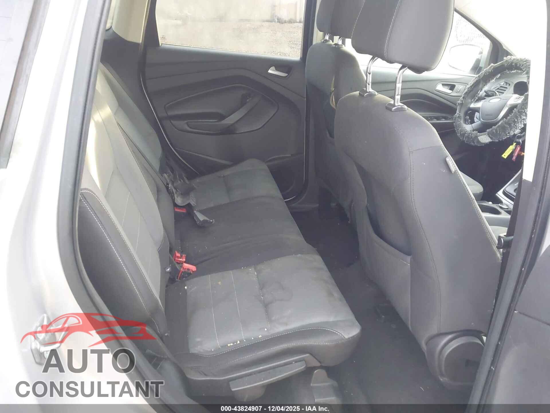 FORD ESCAPE 2016 - 1FMCU0GX5GUB30407
