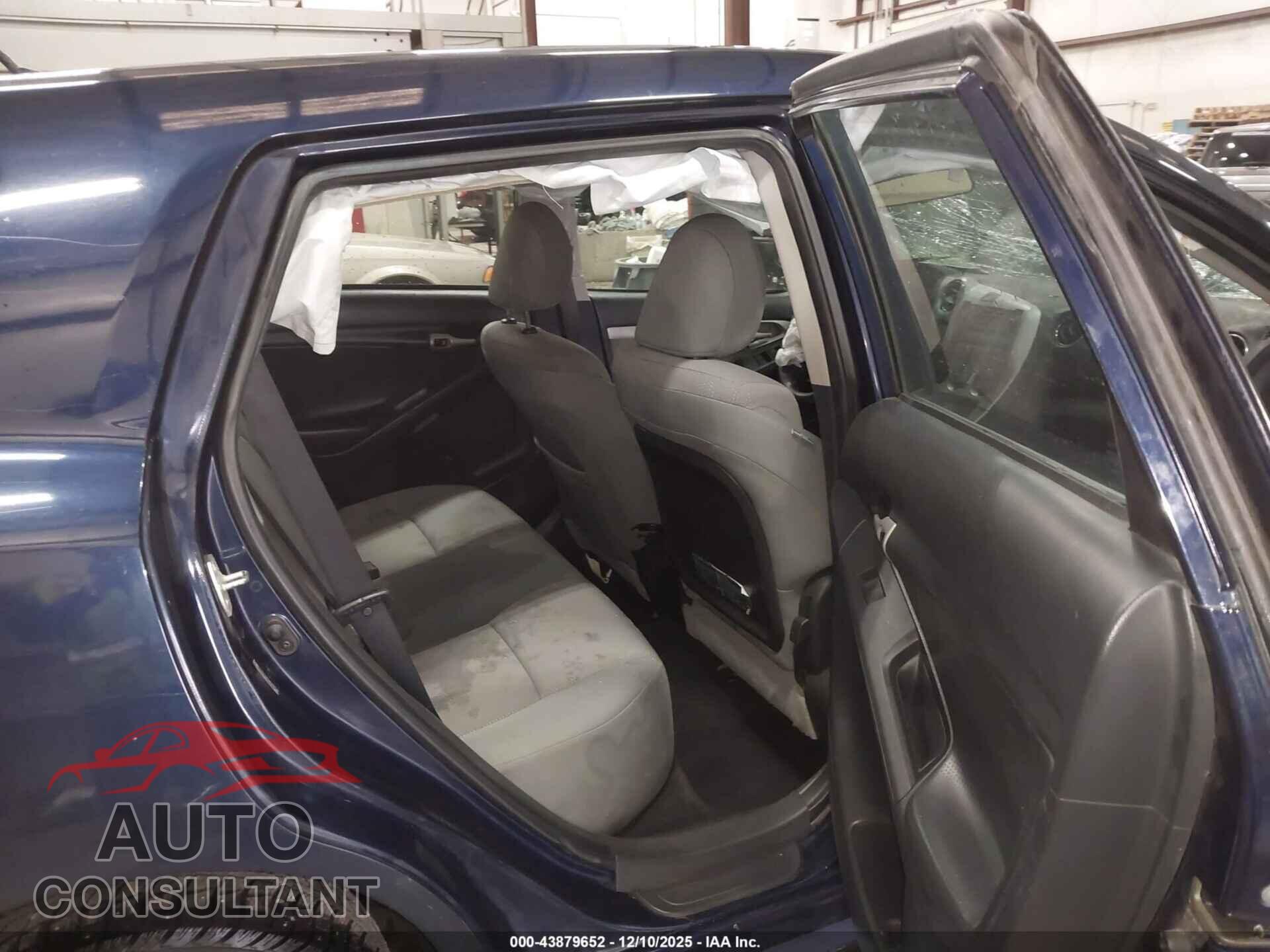 TOYOTA MATRIX 2009 - 2T1LE40E99C011518