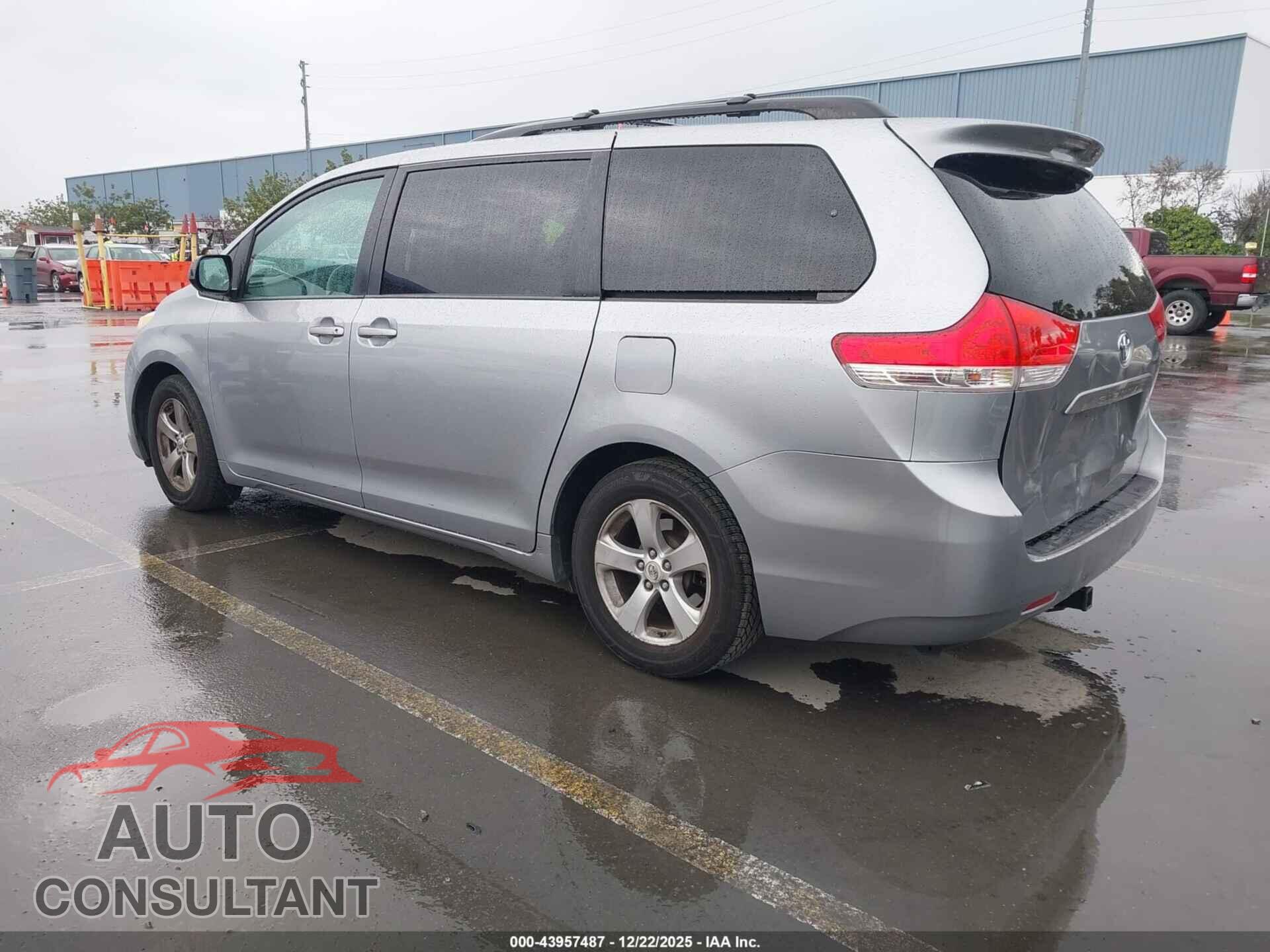 TOYOTA SIENNA 2012 - 5TDKK3DC7CS234937