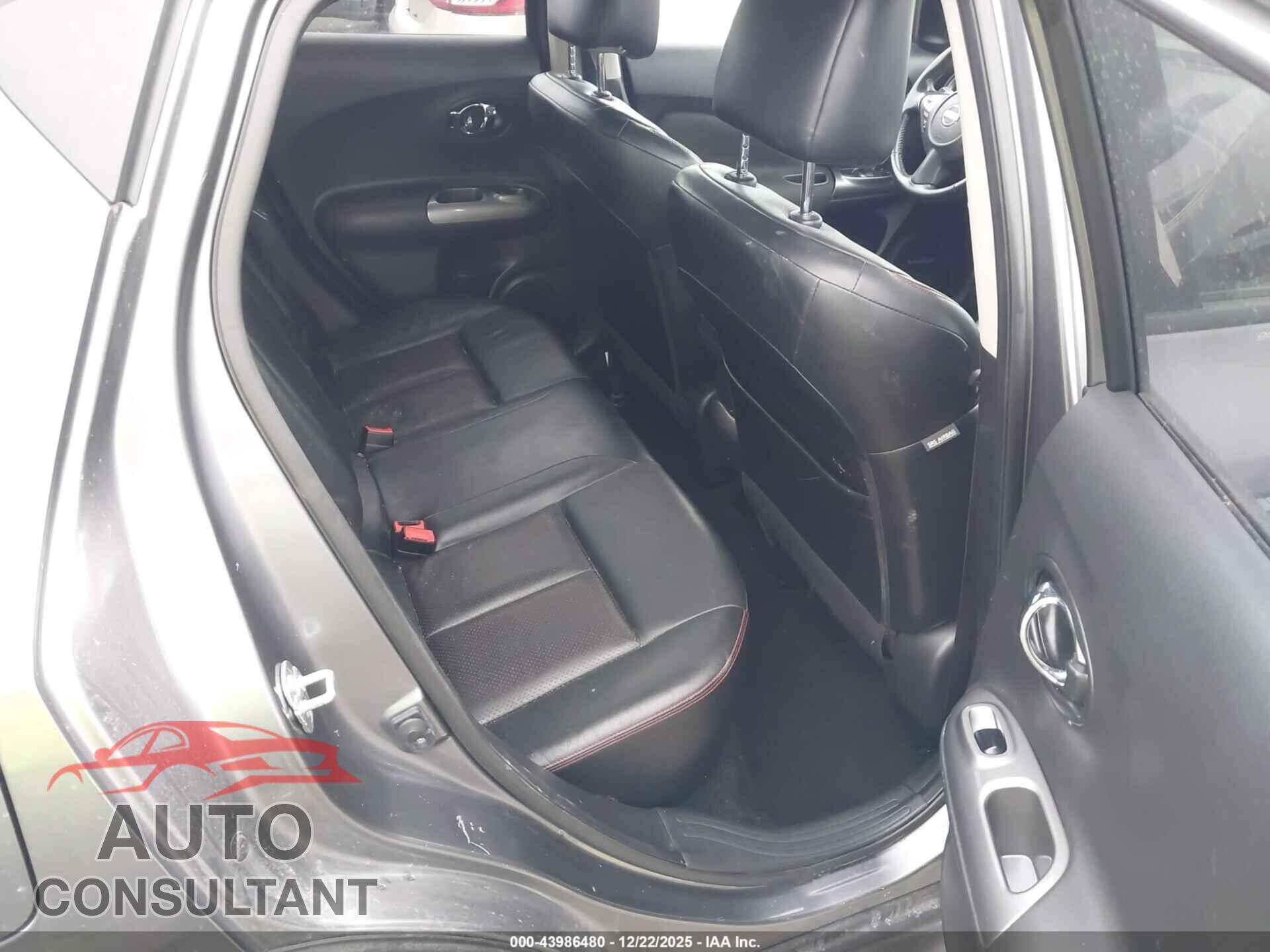NISSAN JUKE 2015 - JN8AF5MV0FT552258