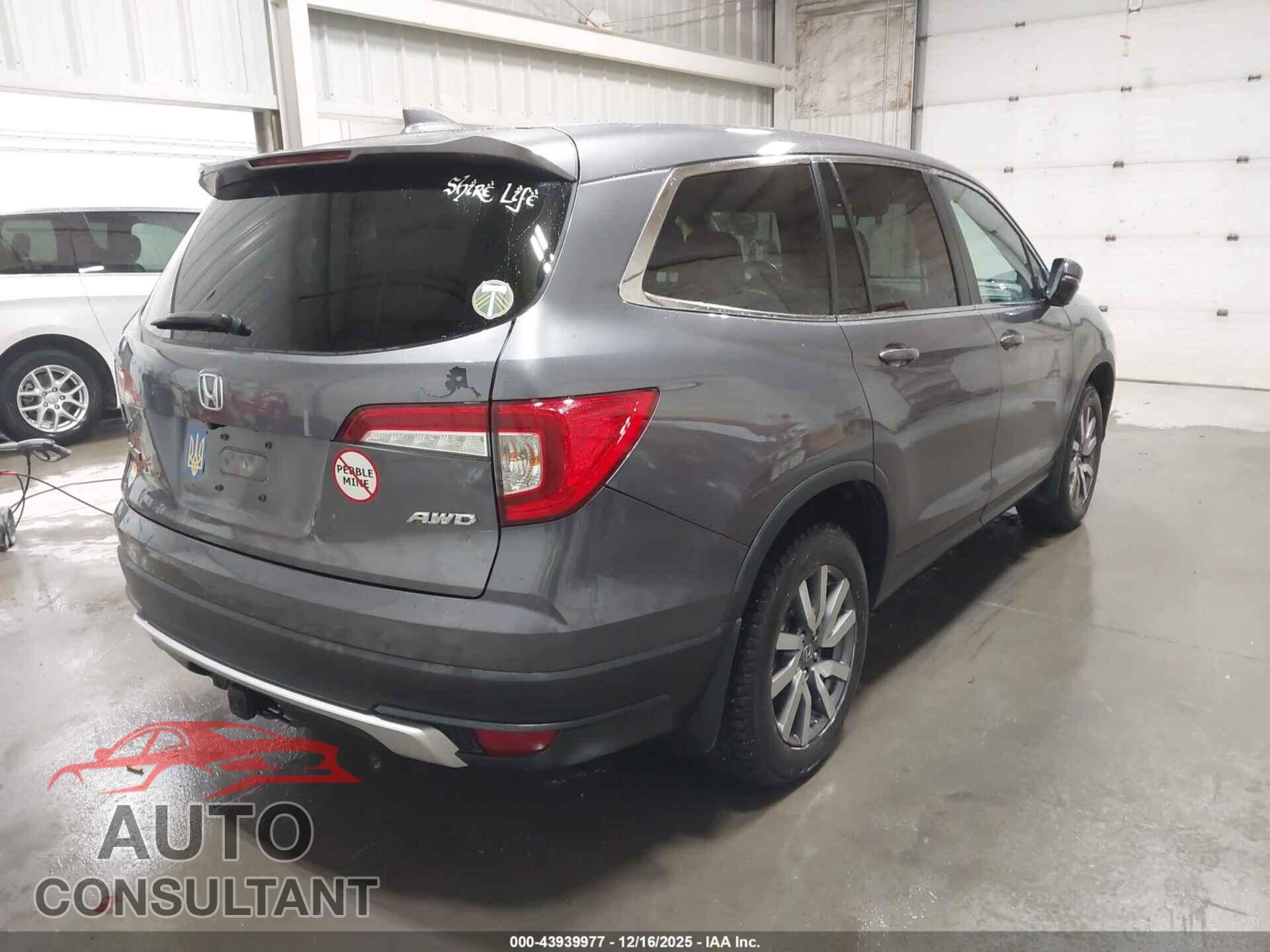 HONDA PILOT 2020 - 5FNYF6H53LB014839
