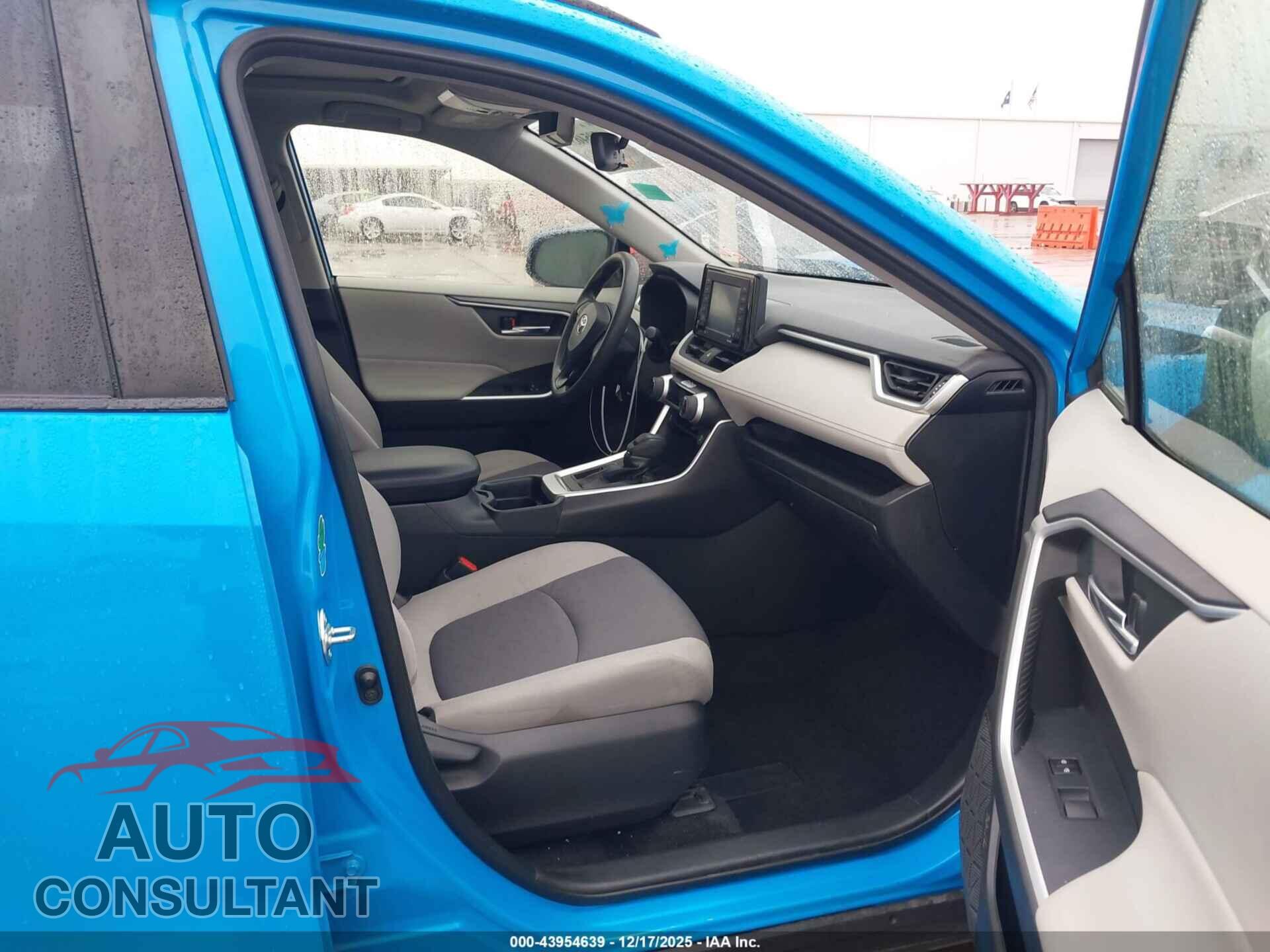 TOYOTA RAV4 2021 - JTMW1RFVXMD072322
