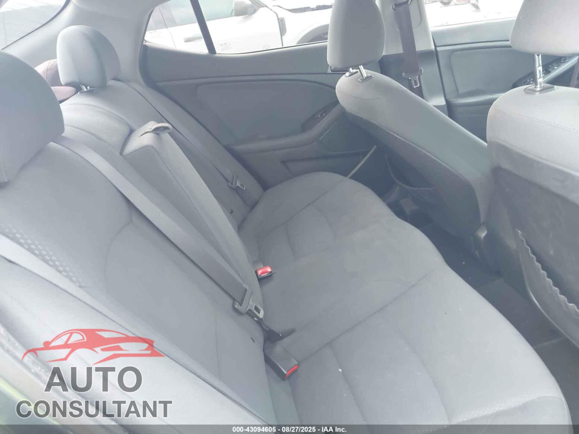 KIA OPTIMA 2015 - KNAGM4A72F5602963