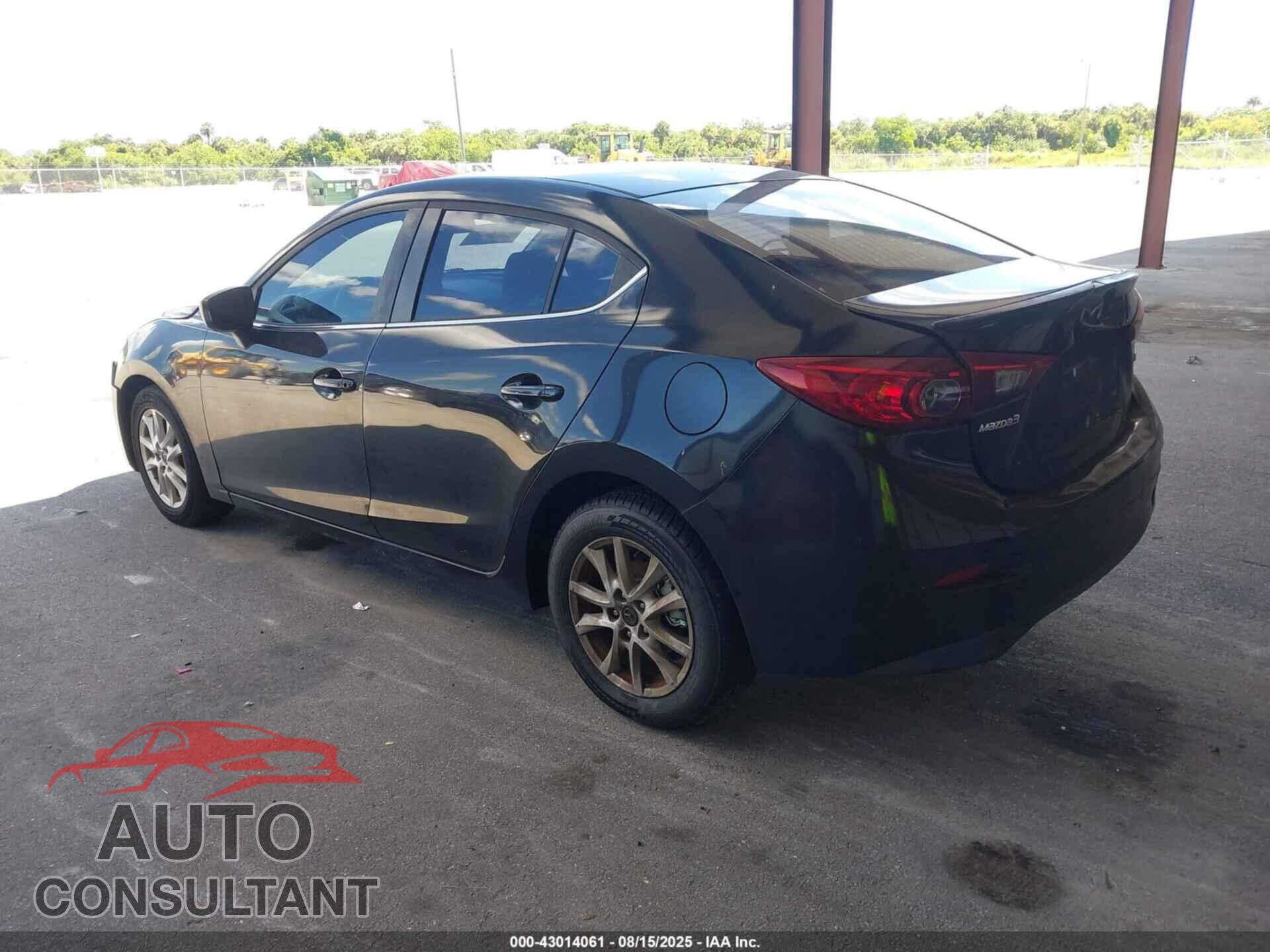 MAZDA MAZDA3 2015 - JM1BM1V78F1269357