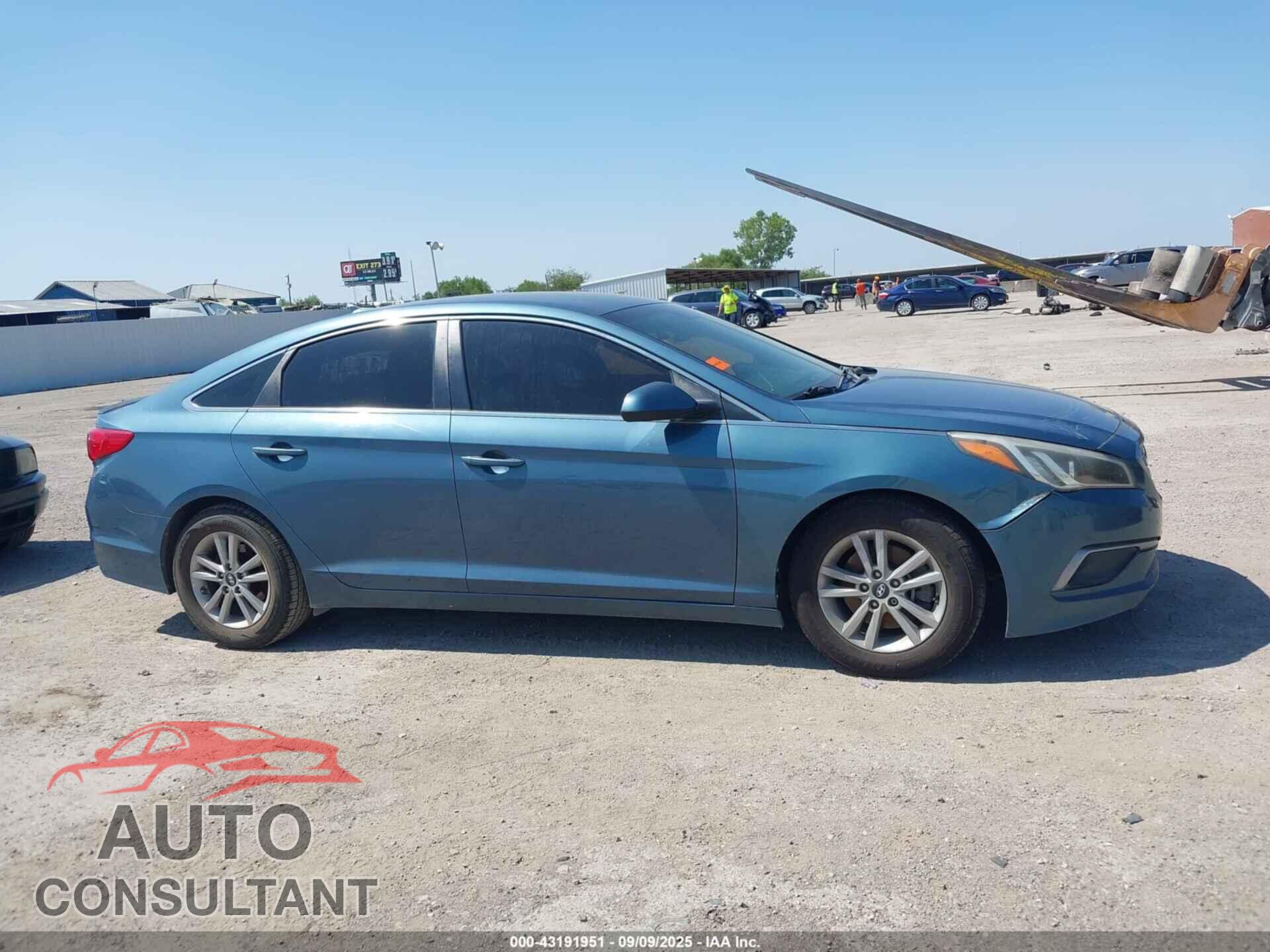HYUNDAI SONATA 2017 - 5NPE24AFXHH442843