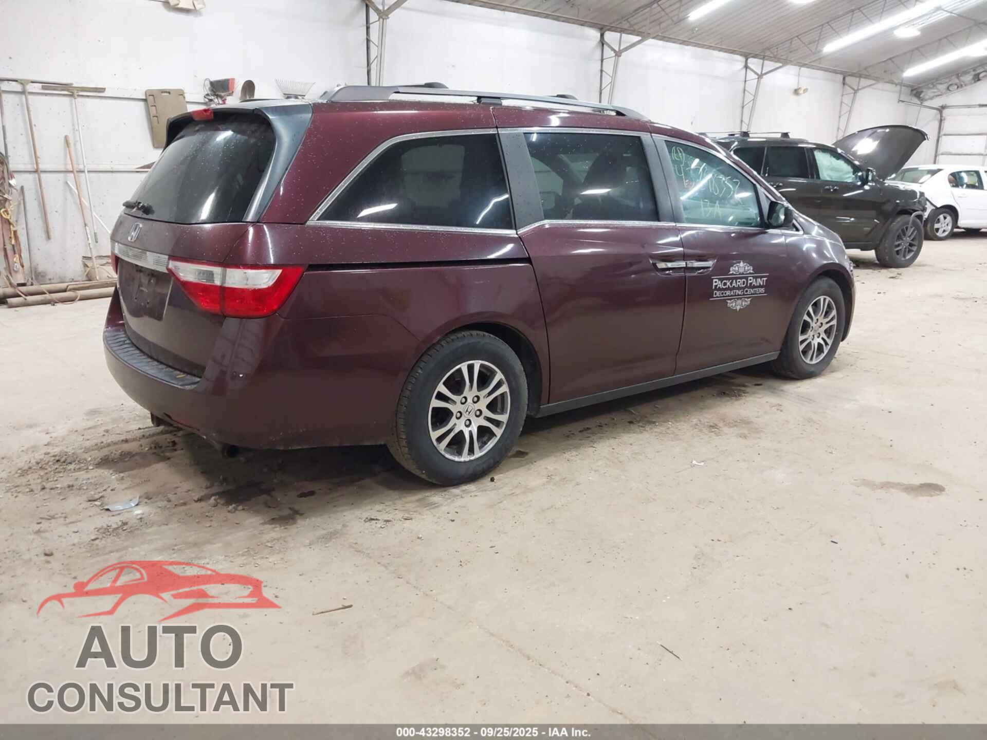 HONDA ODYSSEY 2013 - 5FNRL5H69DB008044