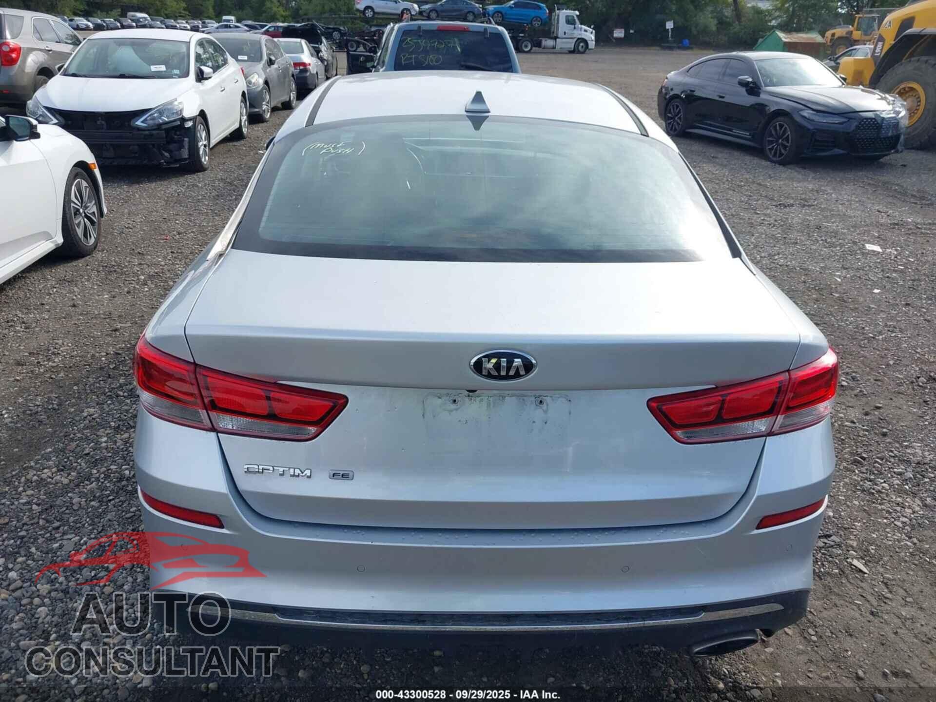KIA OPTIMA 2019 - 5XXGT4L30KG282113