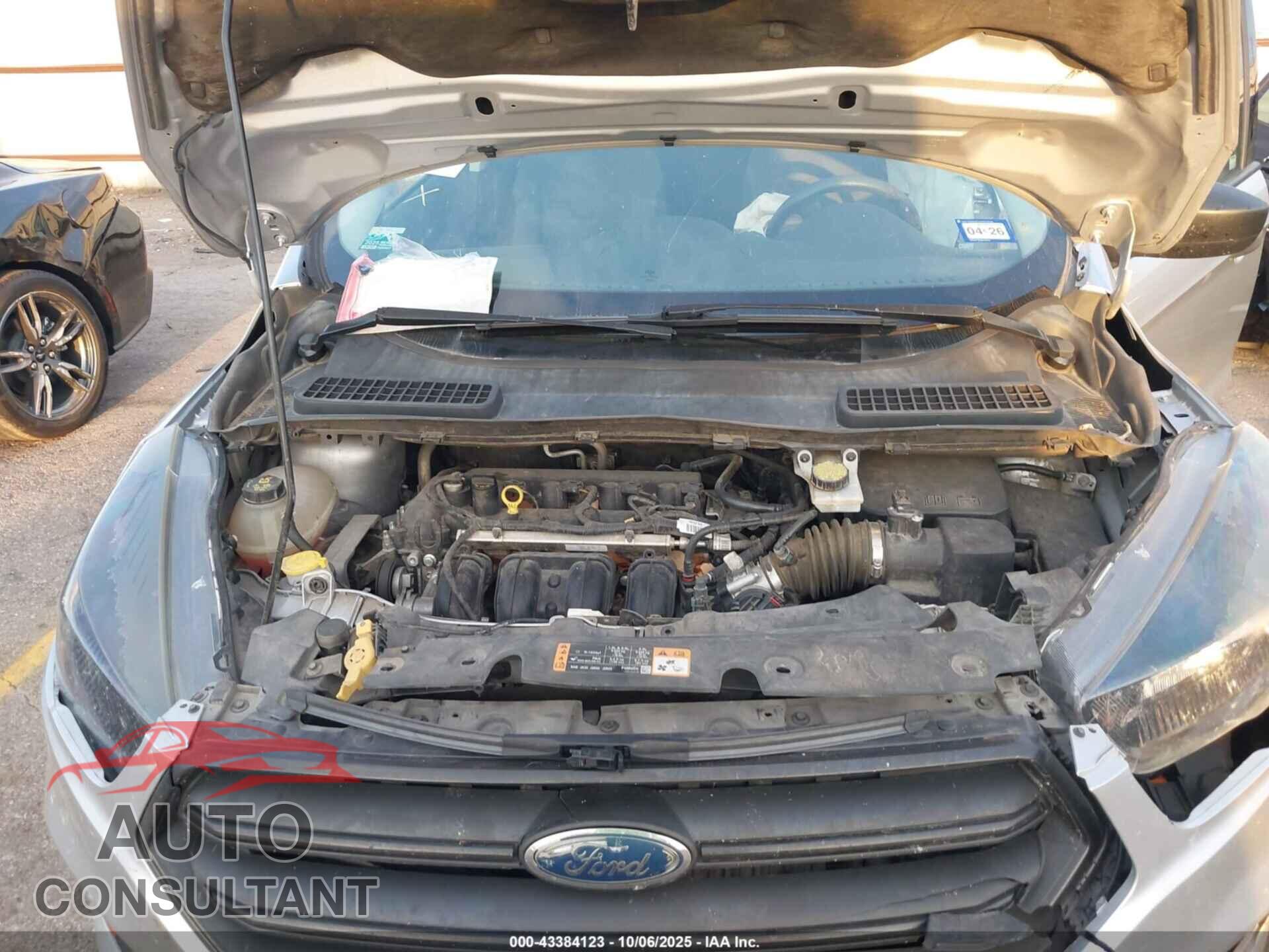 FORD ESCAPE 2019 - 1FMCU0F77KUA62699