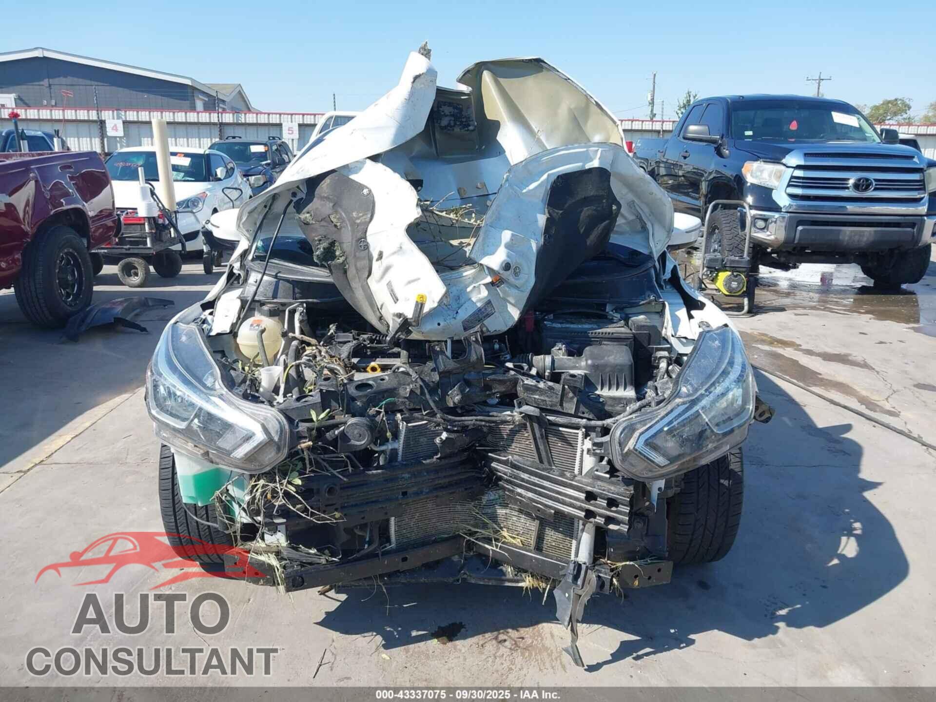 NISSAN VERSA 2021 - 3N1CN8EVXML921641