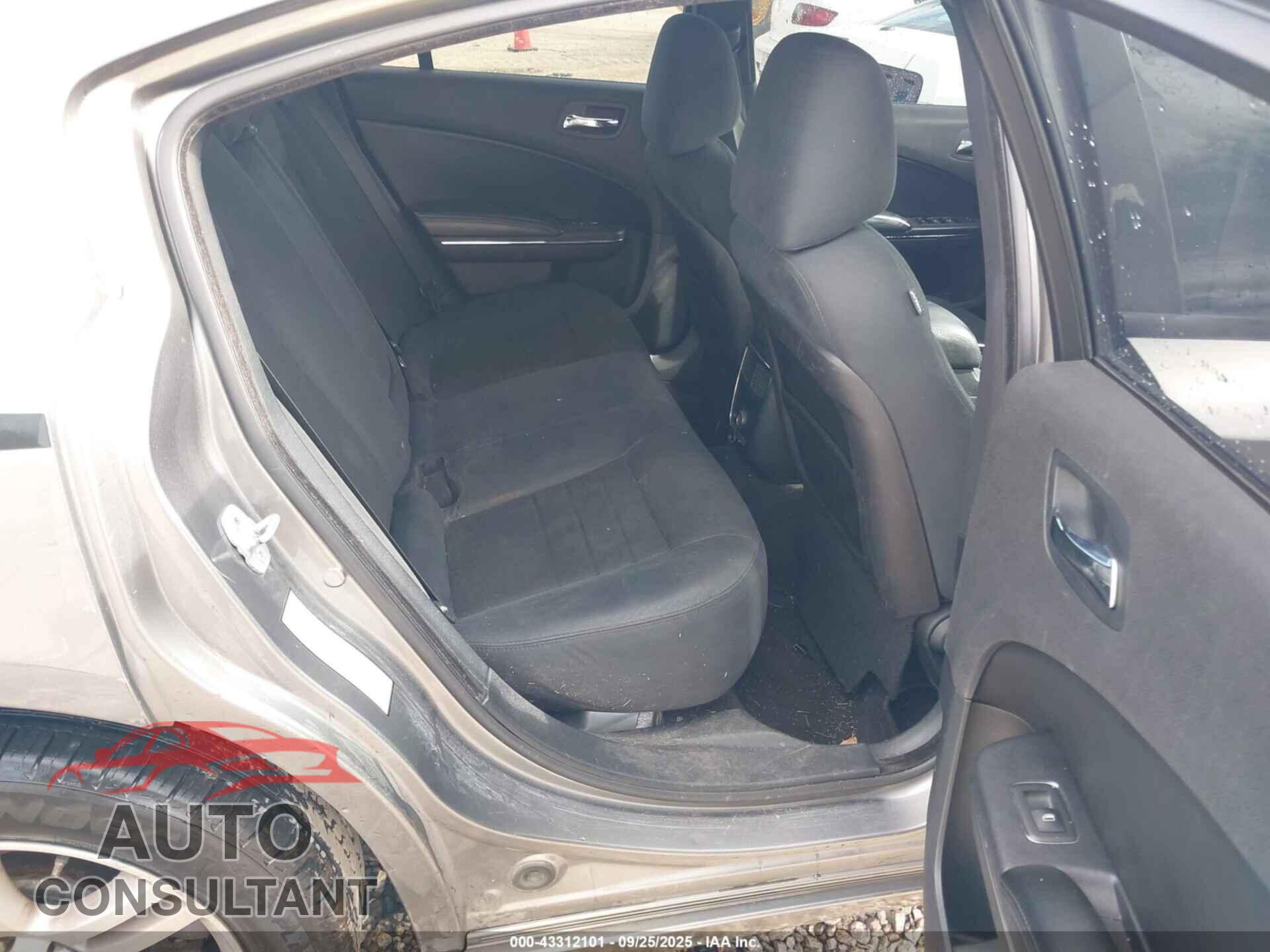 DODGE CHARGER 2011 - 2B3CL3CG7BH556160
