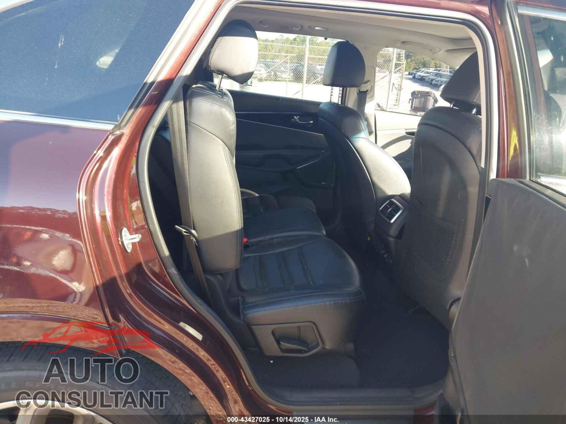 KIA SORENTO 2019 - 5XYPK4A54KG459782